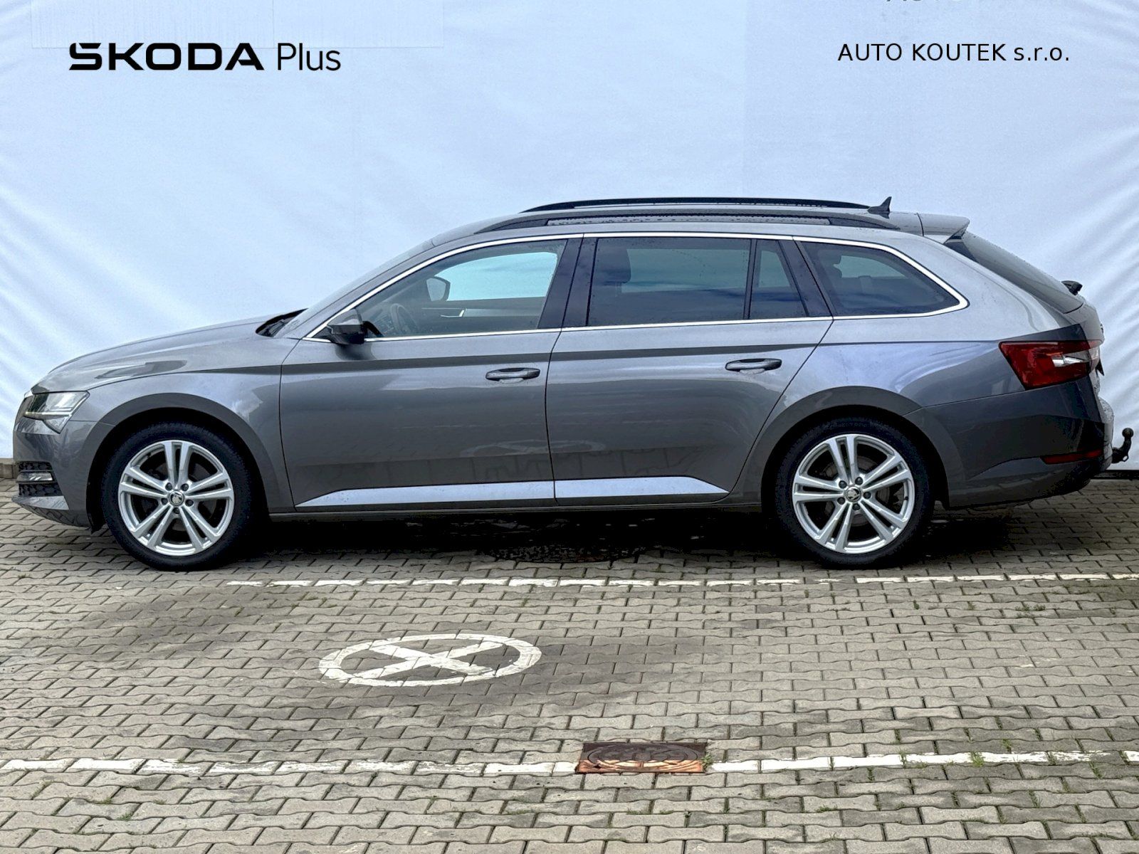 Škoda Superb, 1.5TSI 110kW/150PS DSG AMB - fotka 3