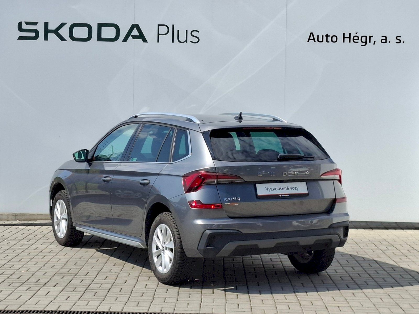Škoda Kamiq, 1.0 TSI 85kW Top Selection DSG - fotka 6