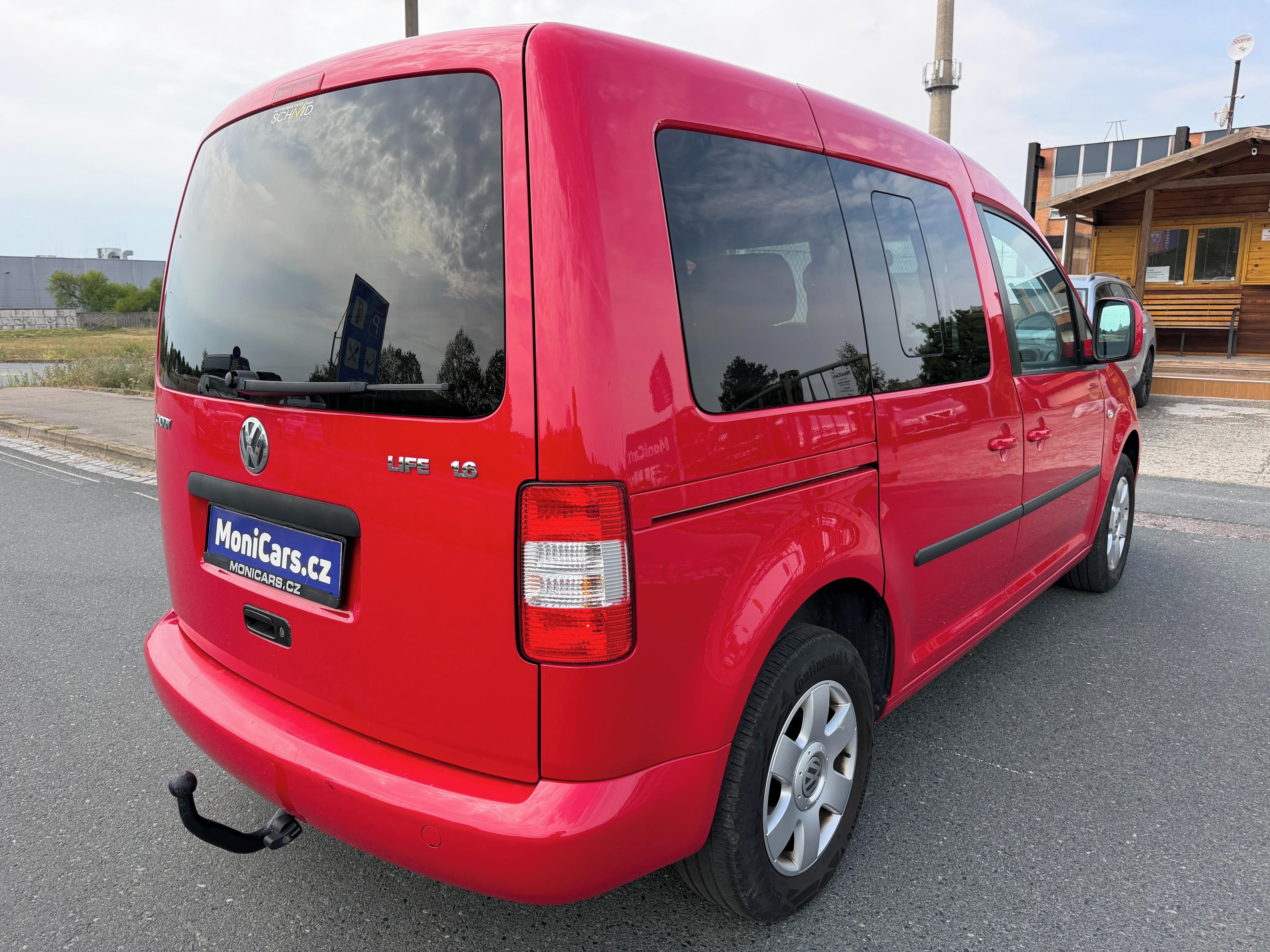Volkswagen Caddy, 1.6 i 75kW LIFE, 7 MÍST, TAŽNÉ - fotka 5