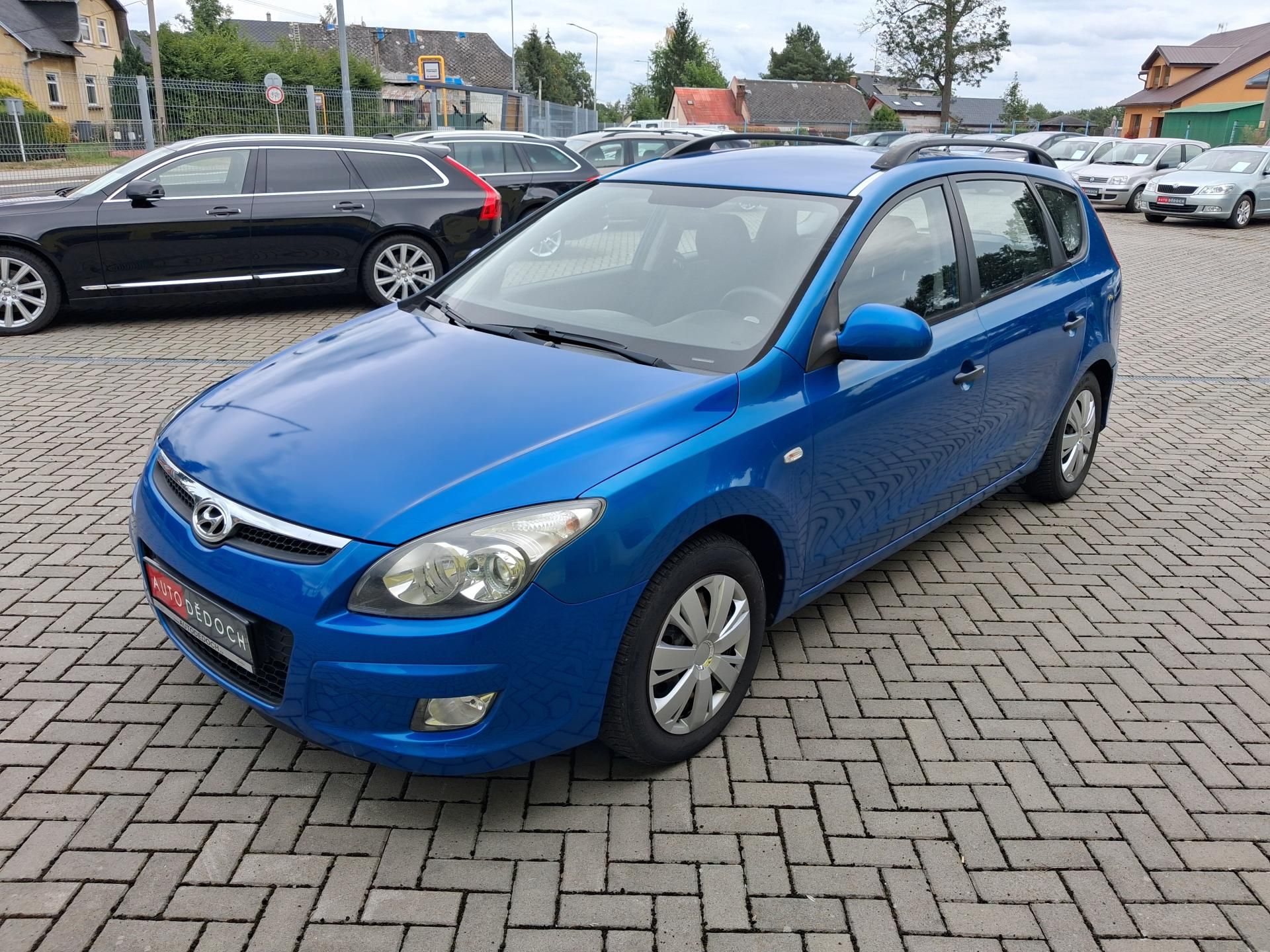 Hyundai i30, 1,4i  LPG  KLIMA  2x KOLA - fotka 3