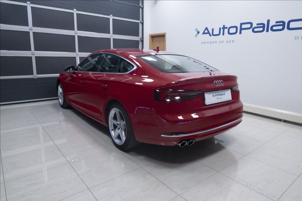Audi A5, 2,0 TDI SPORTBACK NAVI KAMERA - fotka 6