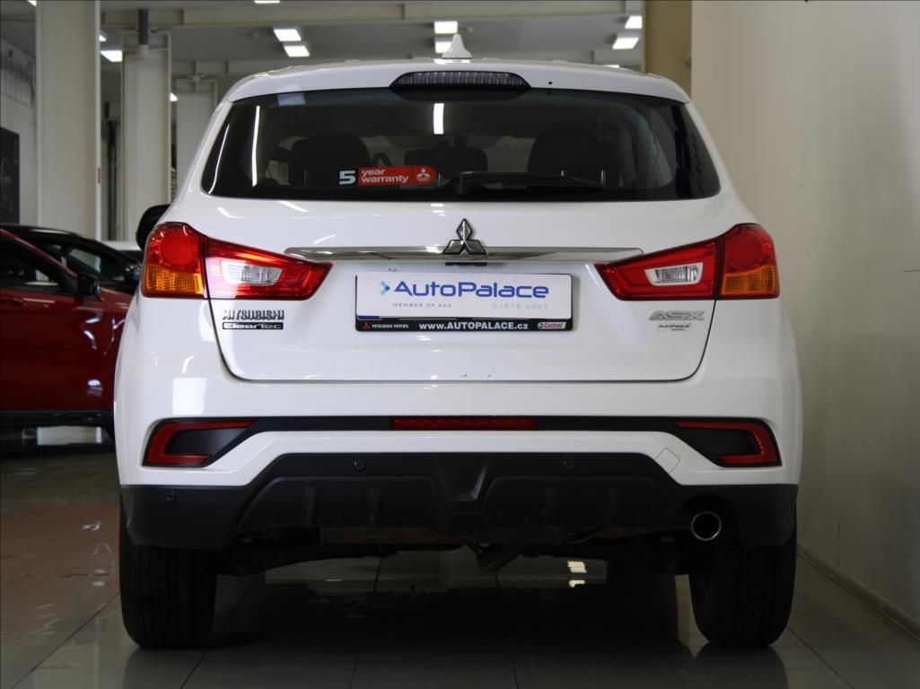 Mitsubishi ASX, 1,6 Mivec 86kW 1.maj.ČR 88tkm. - fotka 4