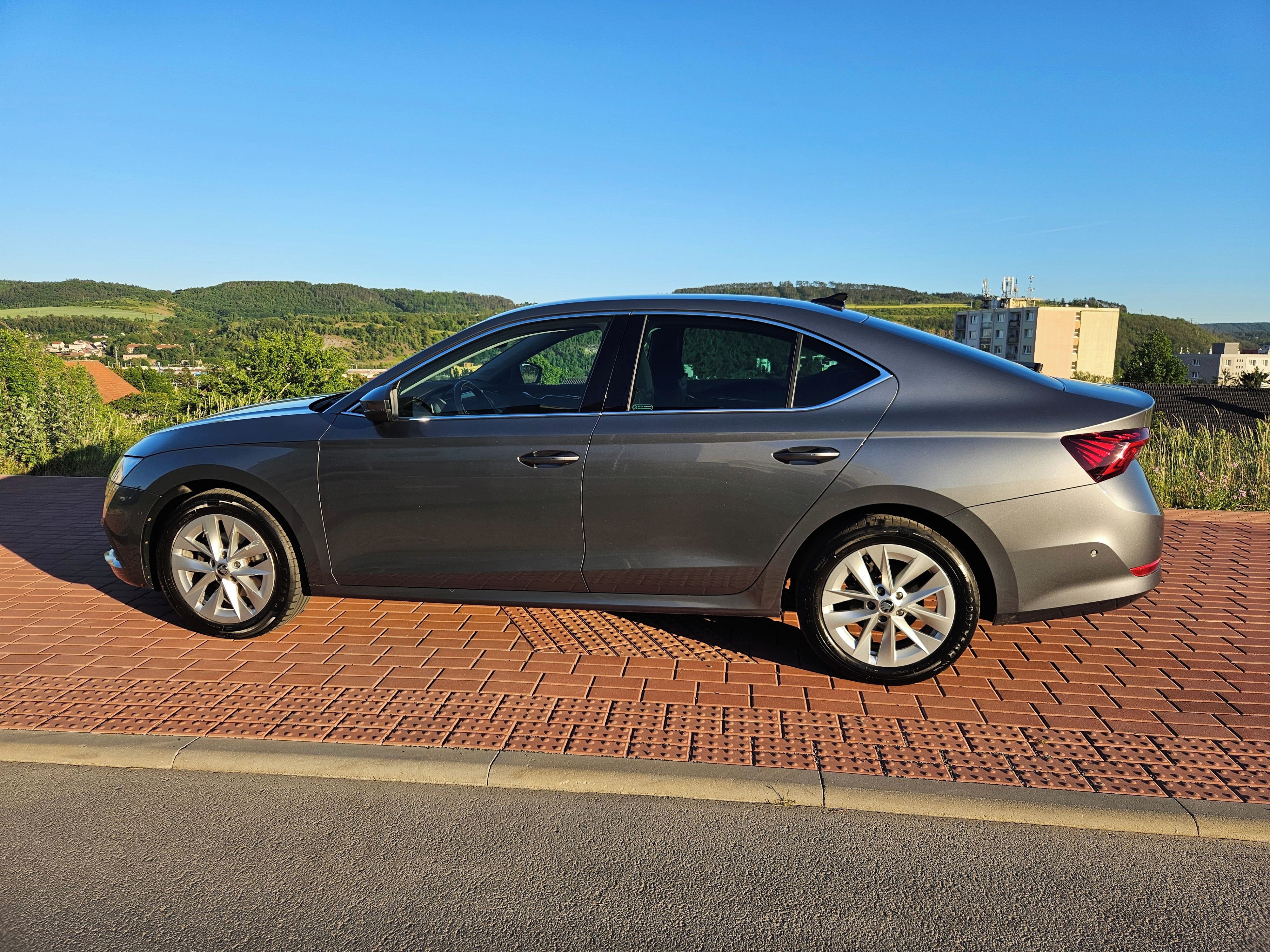 Škoda Octavia, Škoda Octavia IV Style Plus - fotka 3