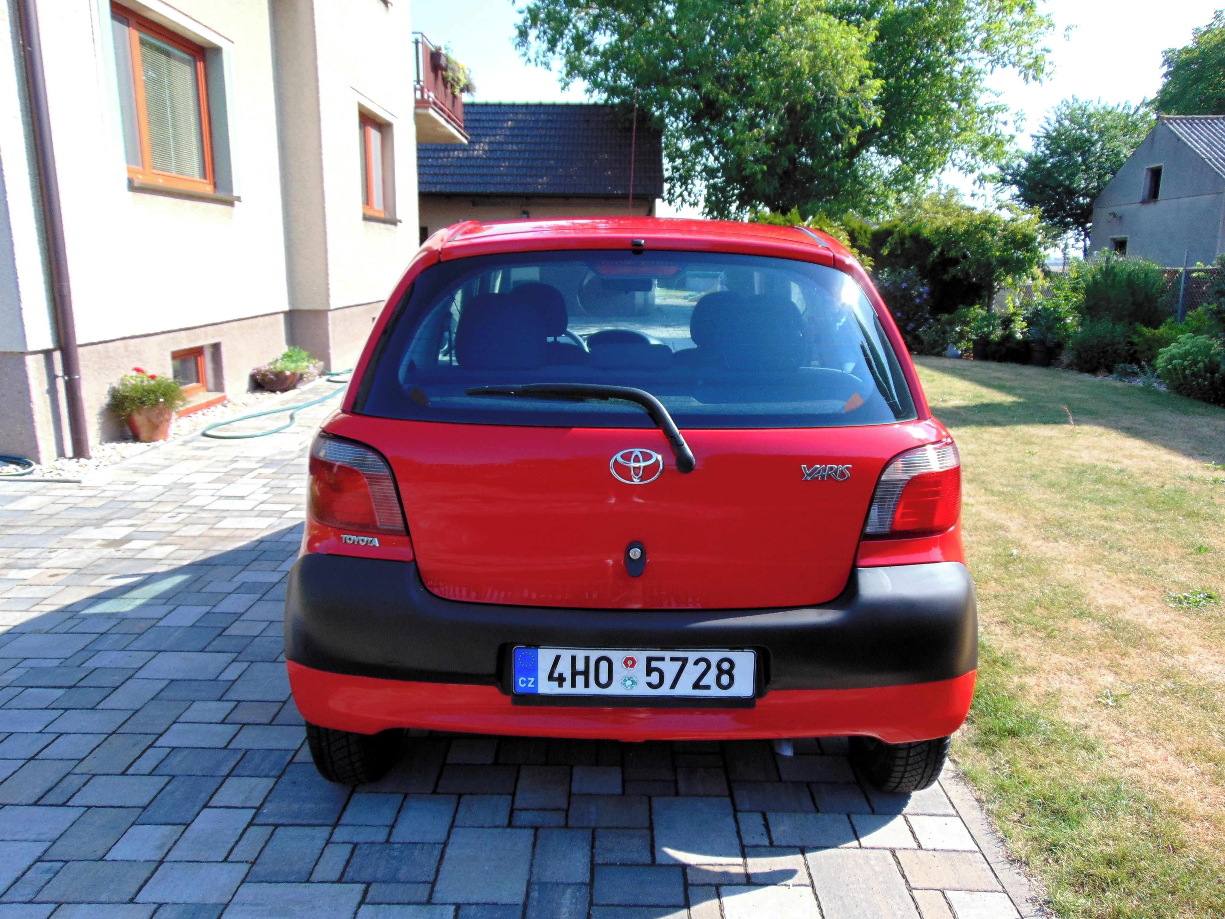Toyota Yaris, 1.0 50kW,BENZIN,PŮVOD ČR,KLIMA - fotka 6
