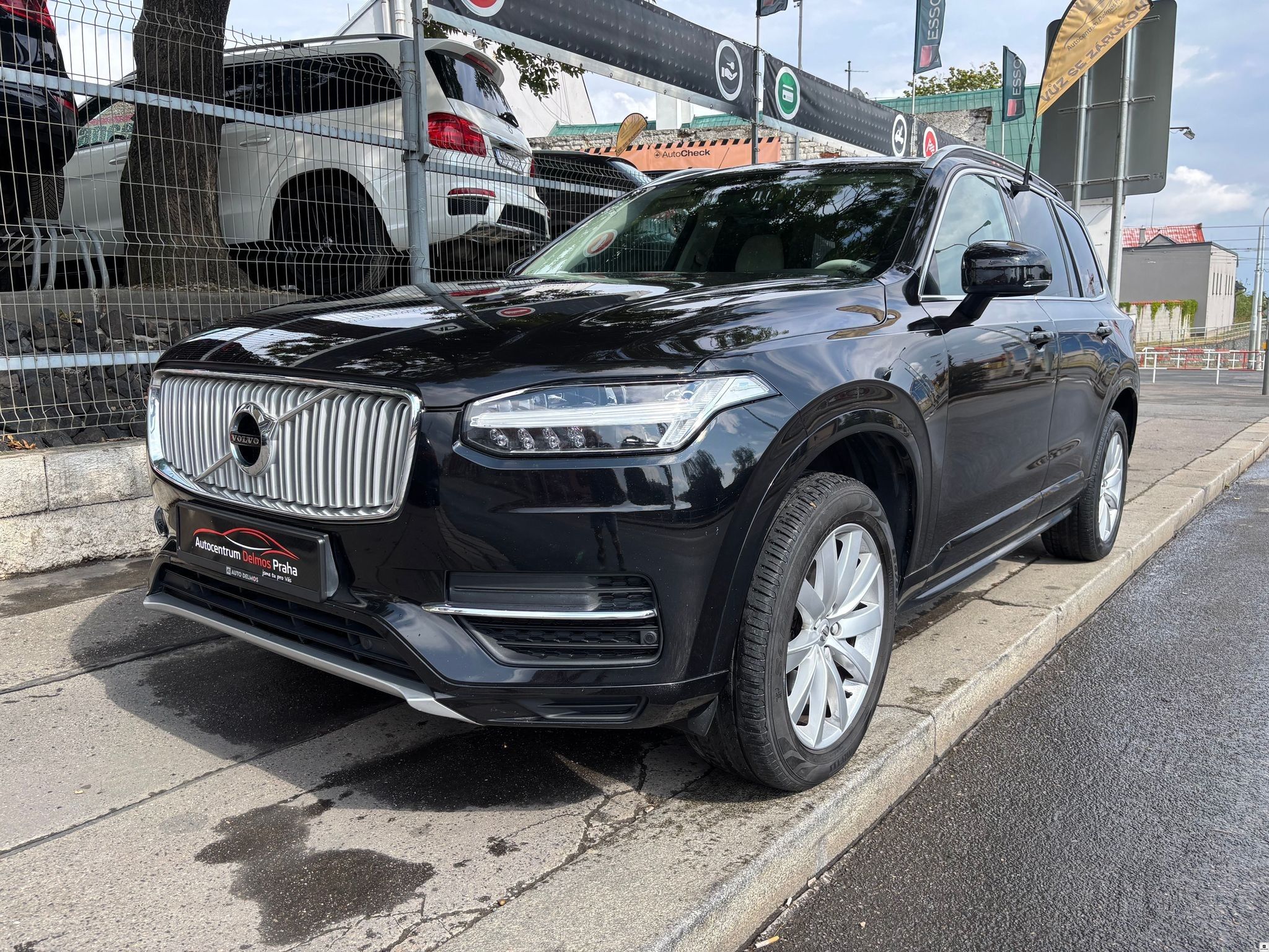 Volvo XC90, D5/2019/MOMENTUM.DPH.ZÁRUKA 12
