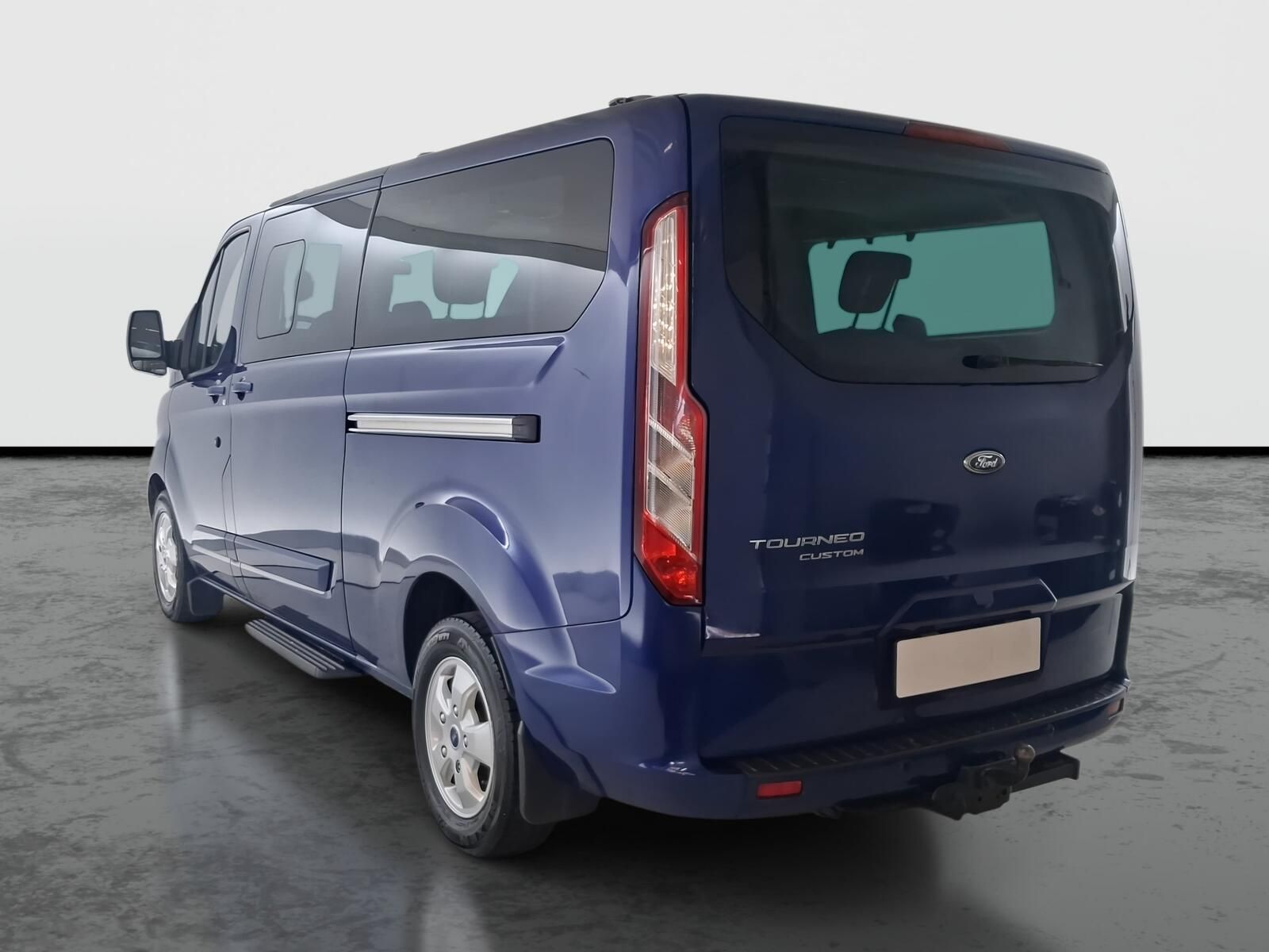 Ford Tourneo Custom, 2.0 EcoBlue, Klima, ČR - fotka 4