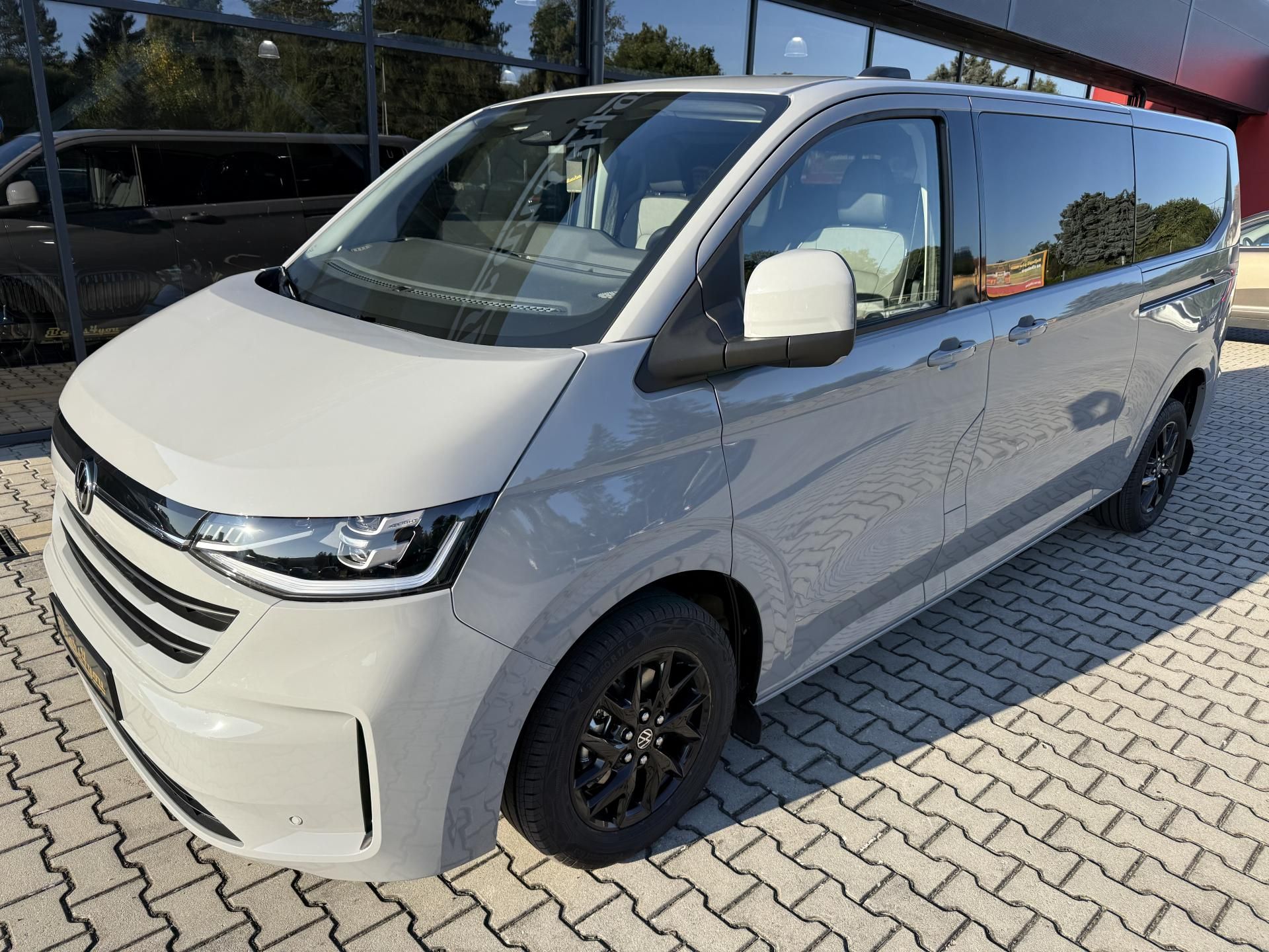 Volkswagen Caravelle, 2.0TDI 125kW 8AUT DR ACC IQ!!! - fotka 2