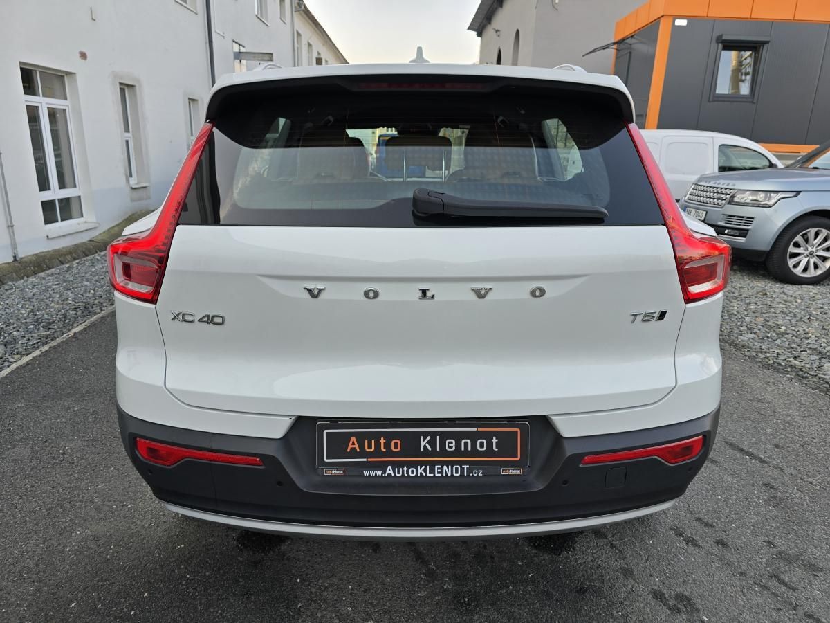 Volvo XC40, T5 2,0 182kW AUT 4x4 KŮŽE -DPH - fotka 6