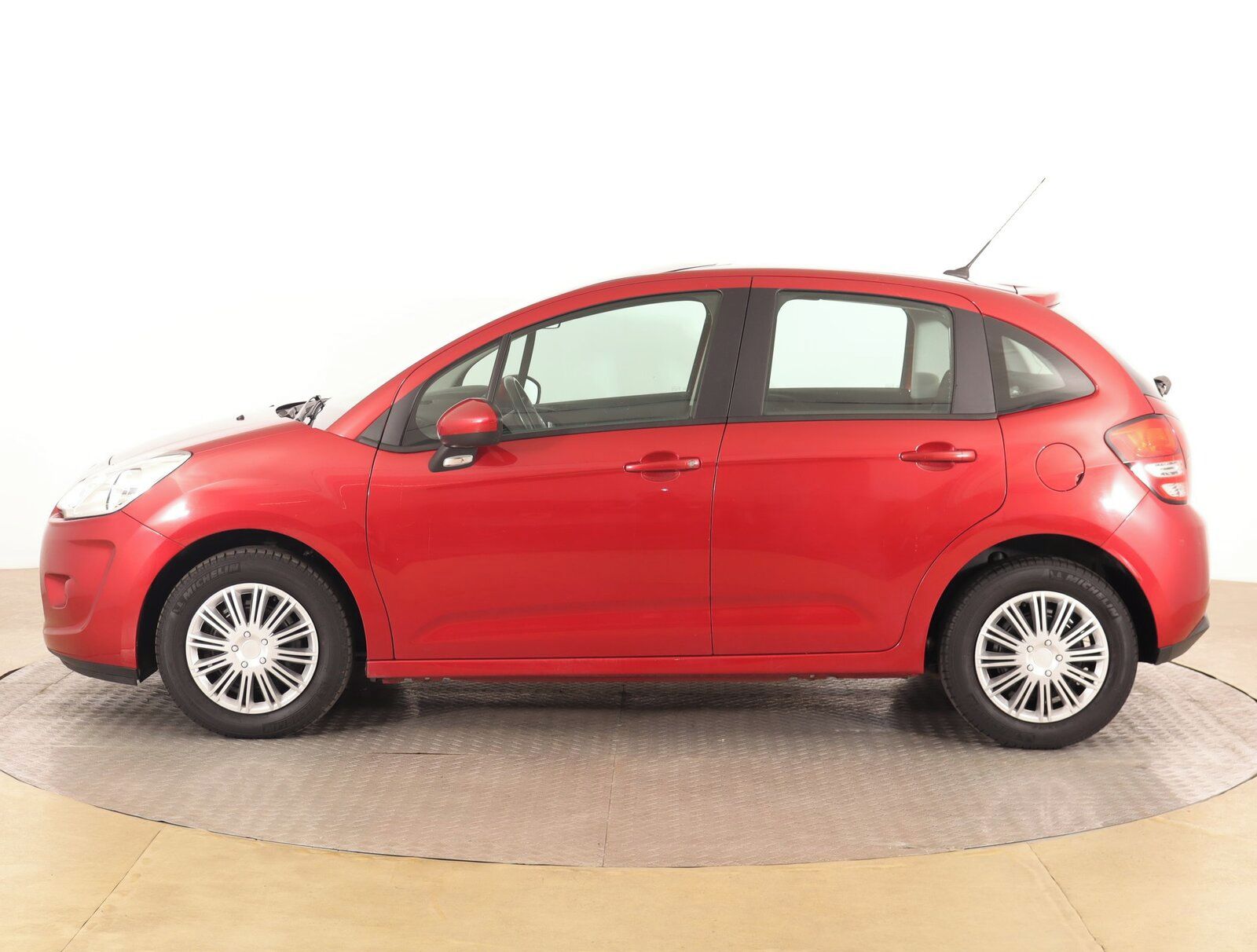 Citroën C3, 1.4 i, Serv.kniha - fotka 3