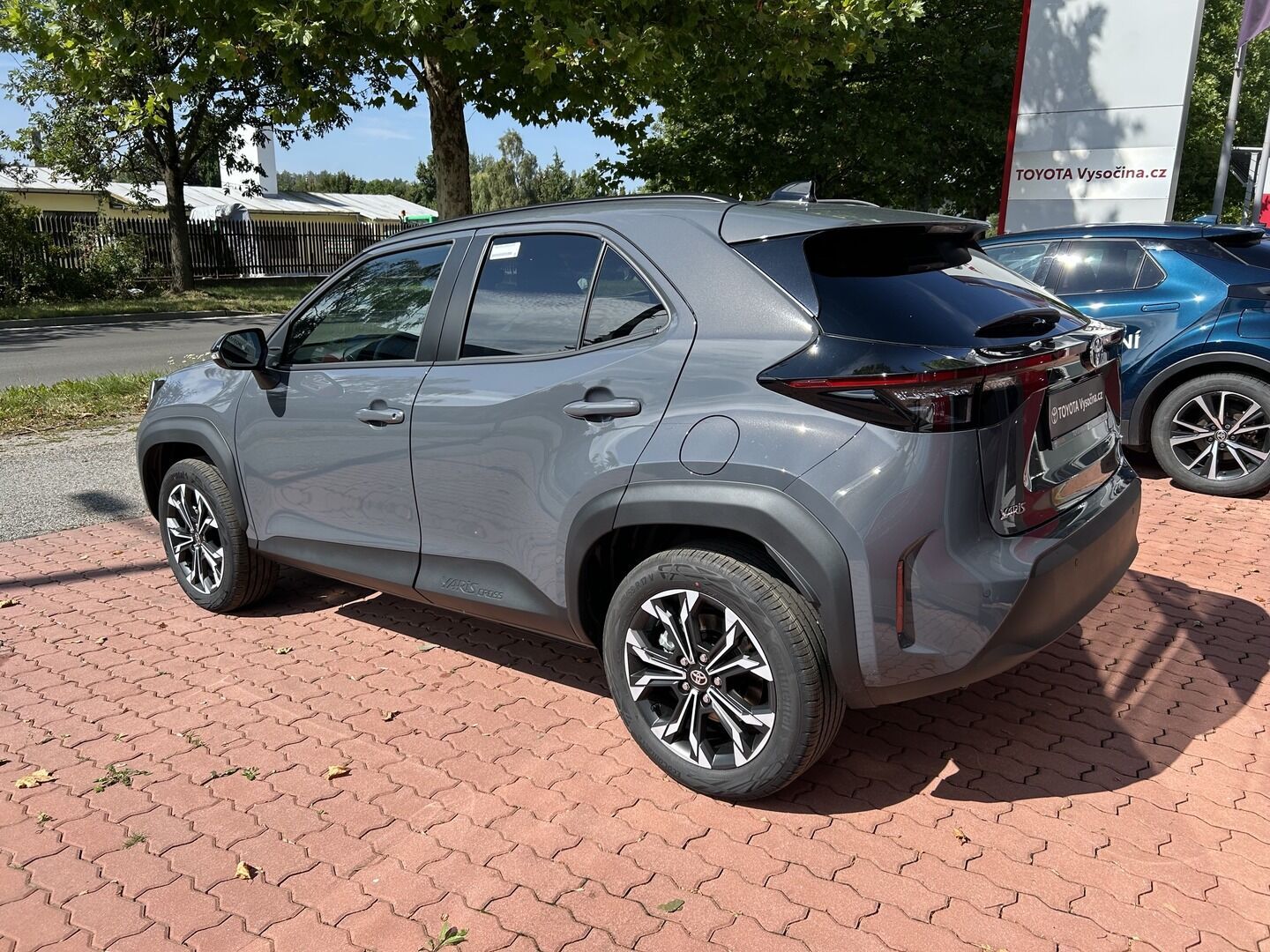 Toyota Yaris Cross, MC26 1,5  hybrid 130 koní - - fotka 4