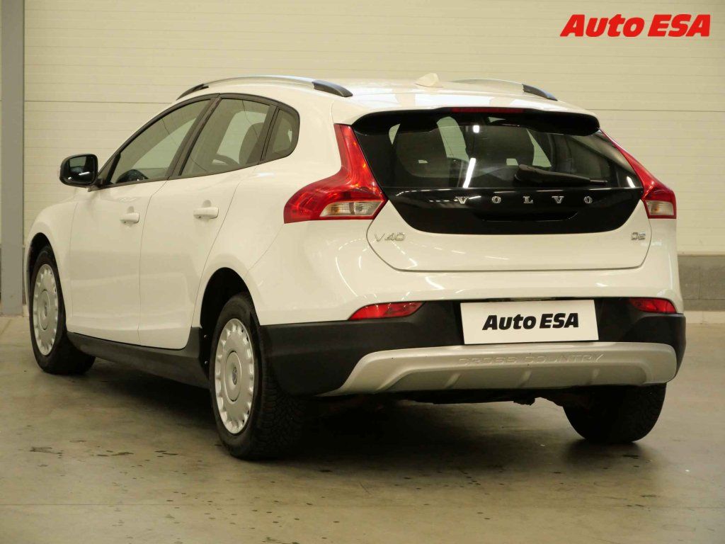 Volvo V40, 1.6d - fotka 6