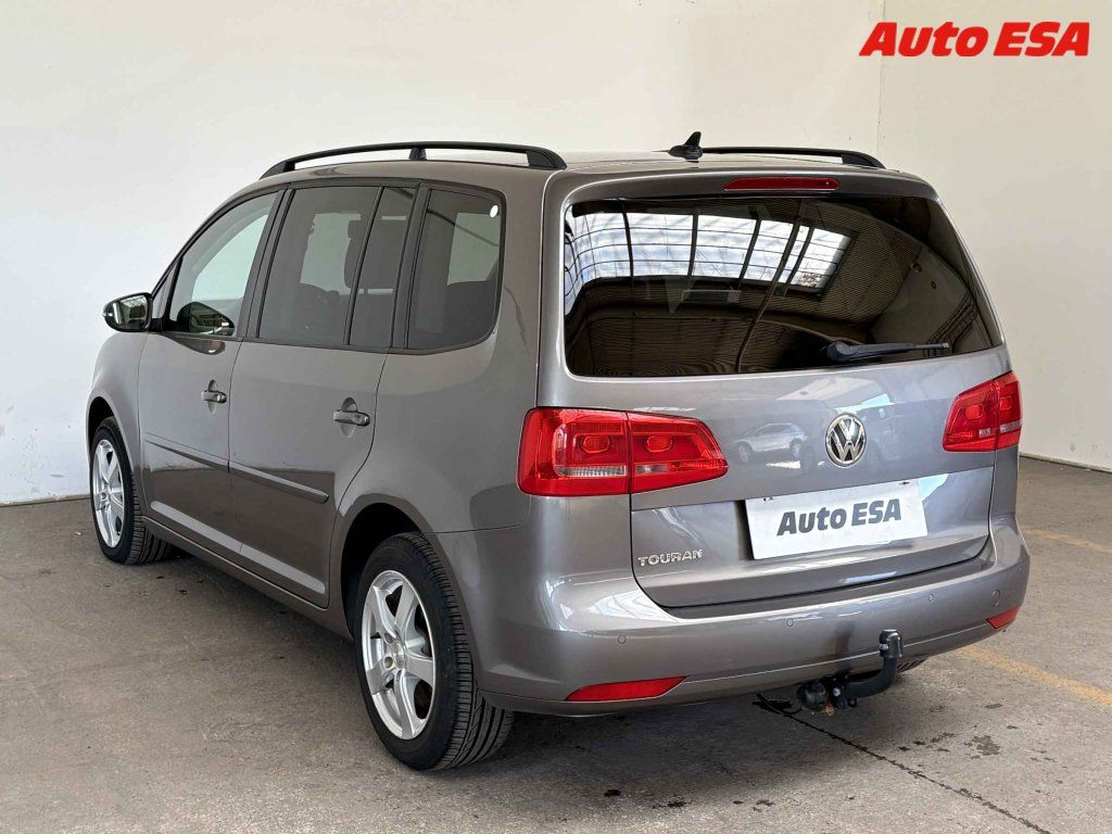 Volkswagen Touran, 1.6Di - fotka 6
