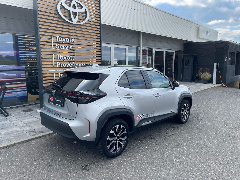Toyota Yaris Cross, MY25 1.5 TNGA HEV - fotka 5