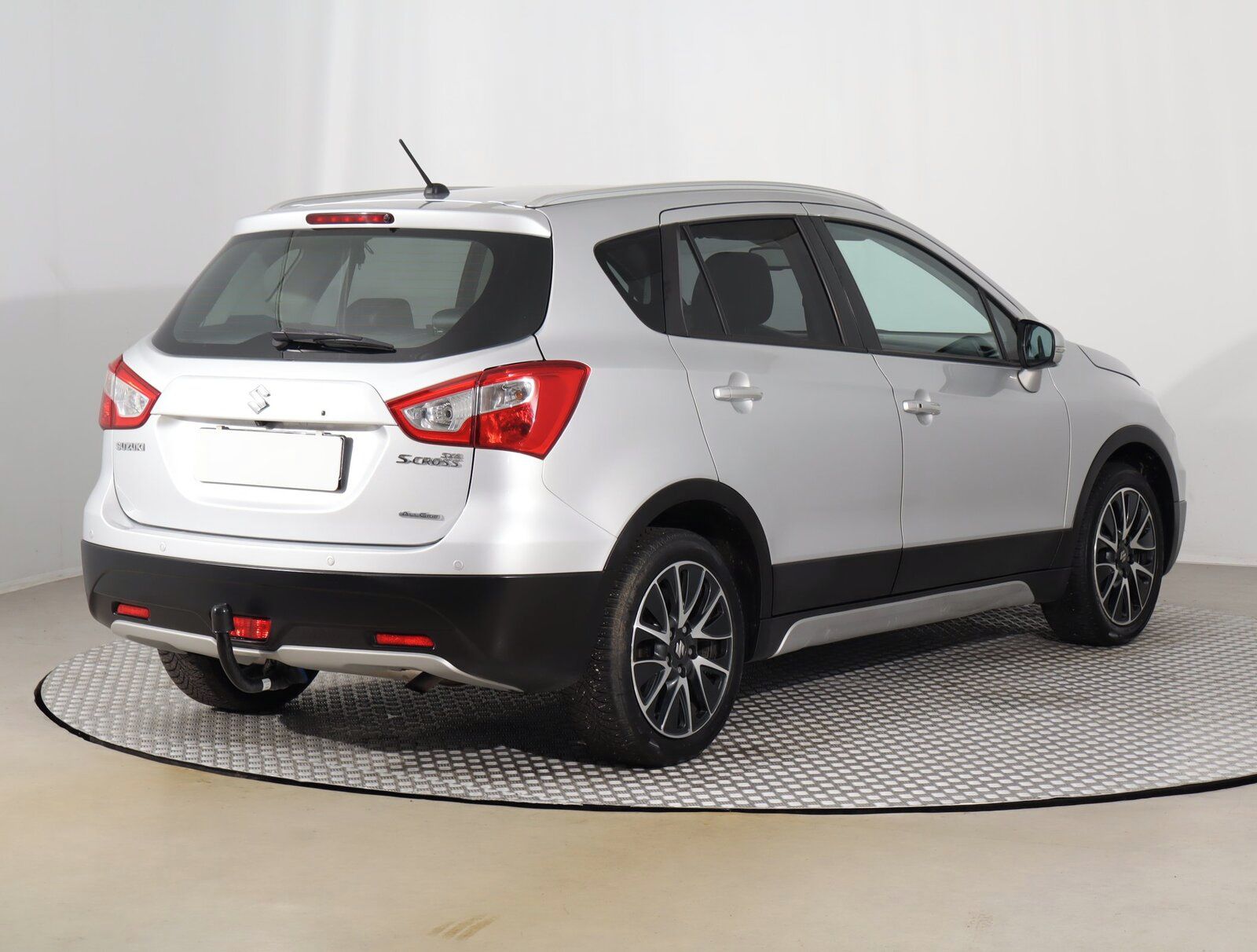 Suzuki SX4 S-Cross, 1.6 VVT, 4X4, Automat - fotka 5