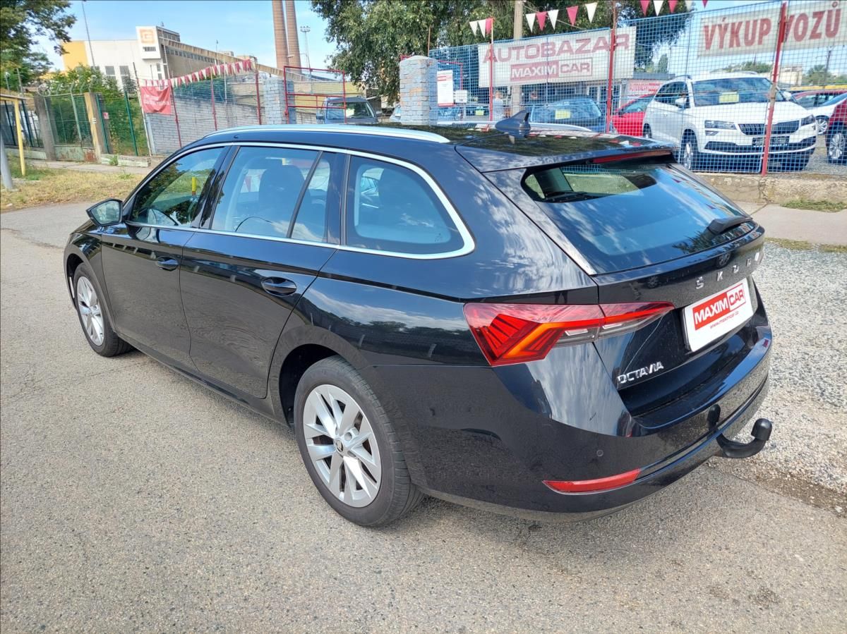 Škoda Octavia, 2,0 TDi - fotka 6