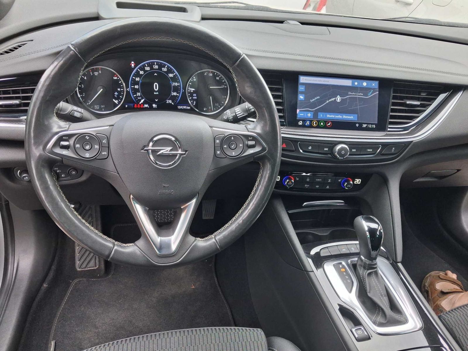 Opel Insignia, 2.0 CDTI, Automat, Kůže, Navi - fotka 3