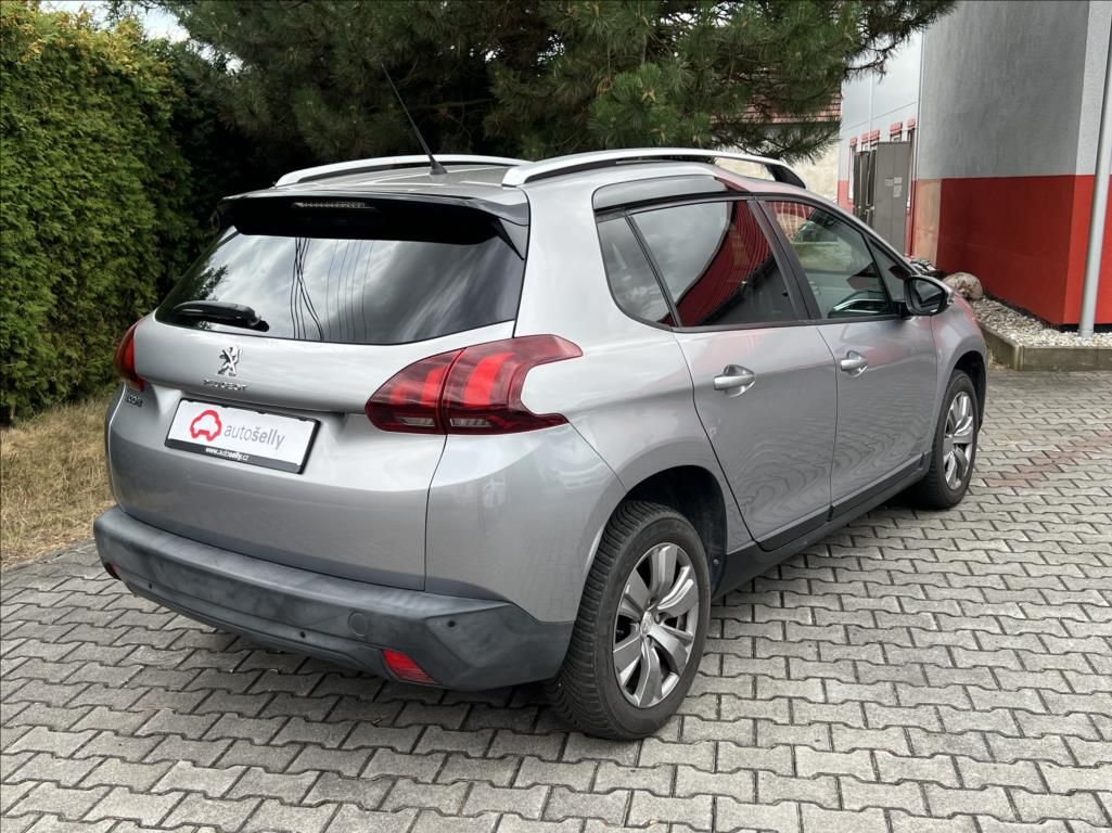 Peugeot 2008, 1,6 HDi Active my16 - fotka 5