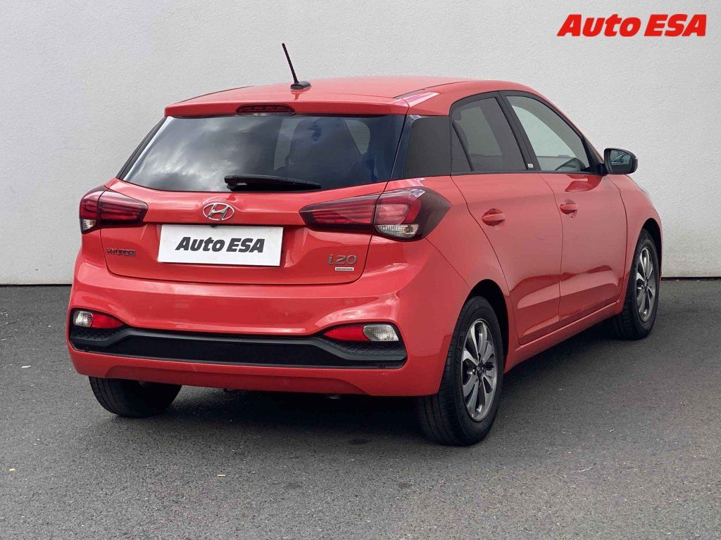 Hyundai i20, 1.0T - fotka 4