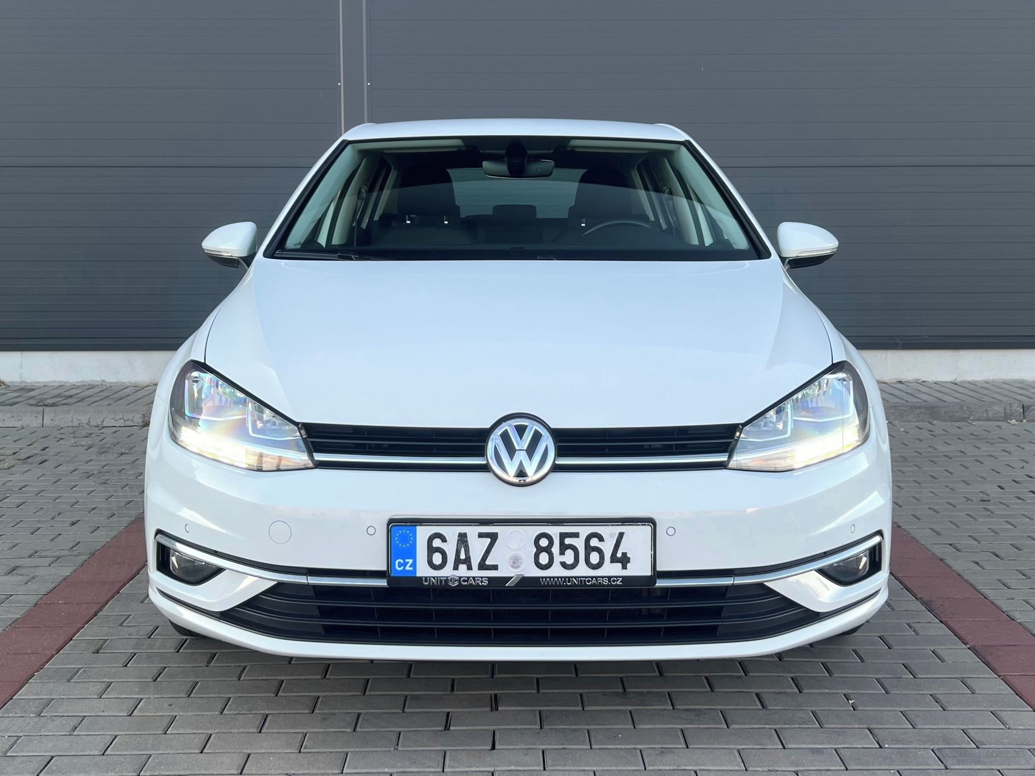 Volkswagen Golf, 1.5TSI-DSG-110KW Highline - fotka 2