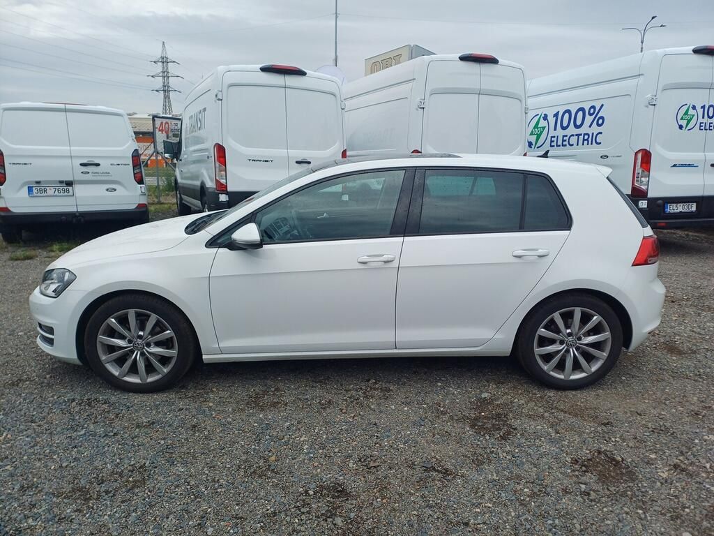 Volkswagen Golf, Highline 1.4 TSI 103 kW - fotka 3