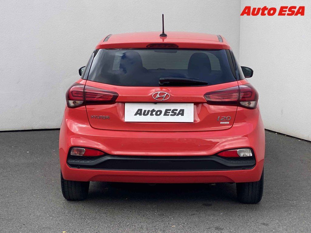 Hyundai i20, 1.0T - fotka 5