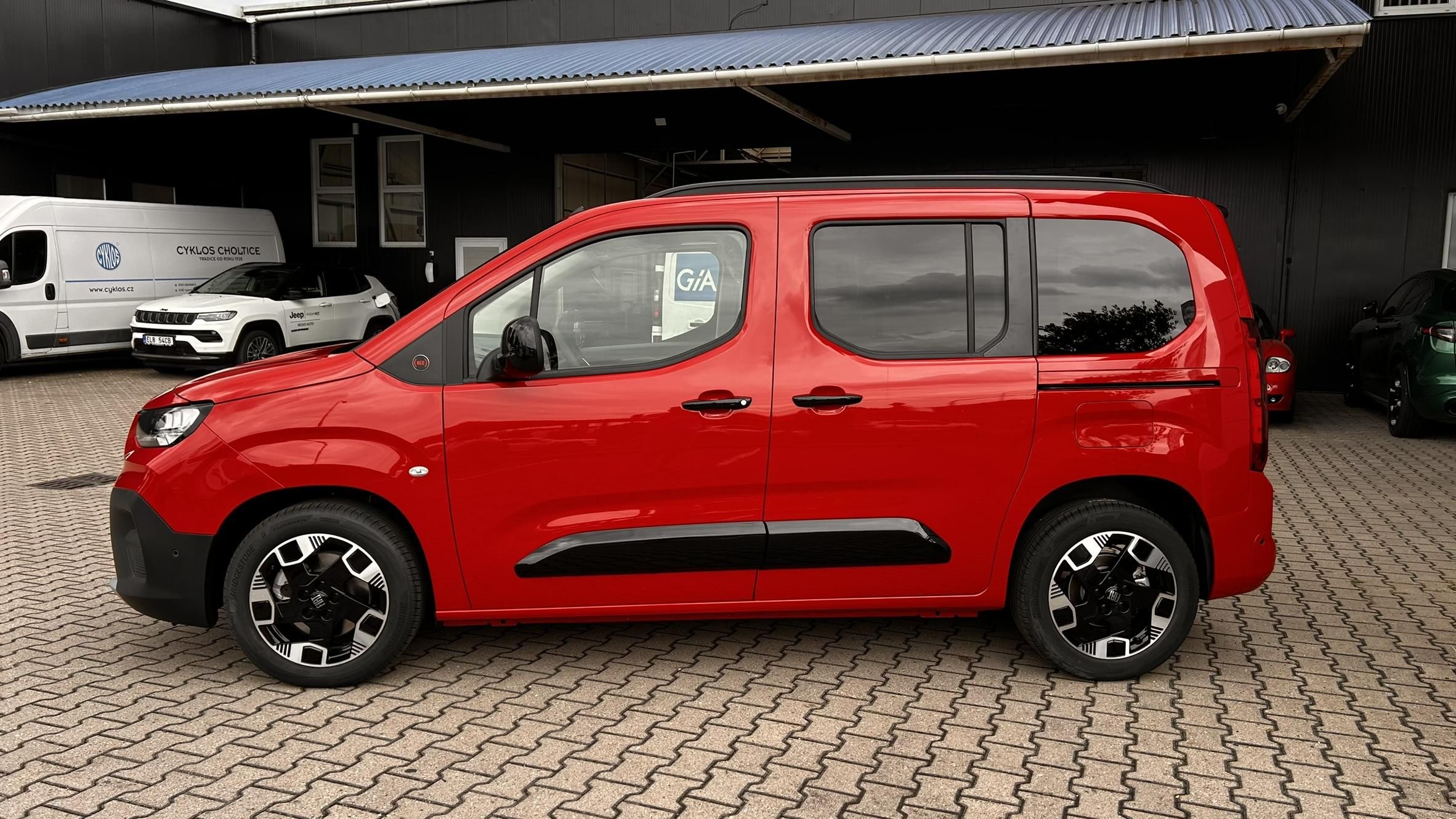 Fiat Qubo, 1.5HDI 130k Rodina - fotka 6