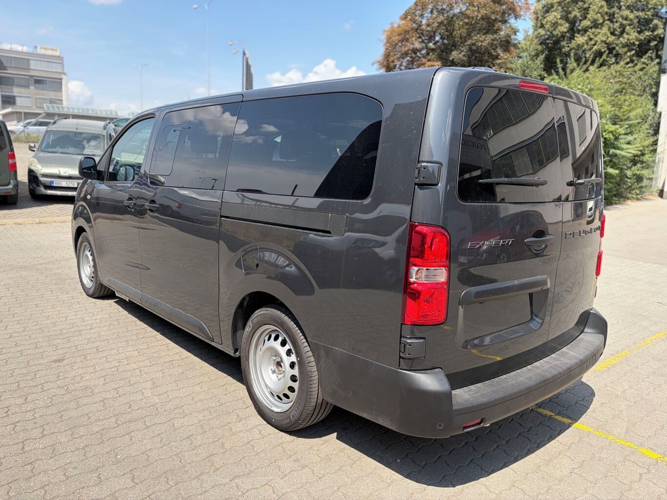 Peugeot Traveller, Expert Combi L3 2.2 BlueHDi 15 - fotka 5