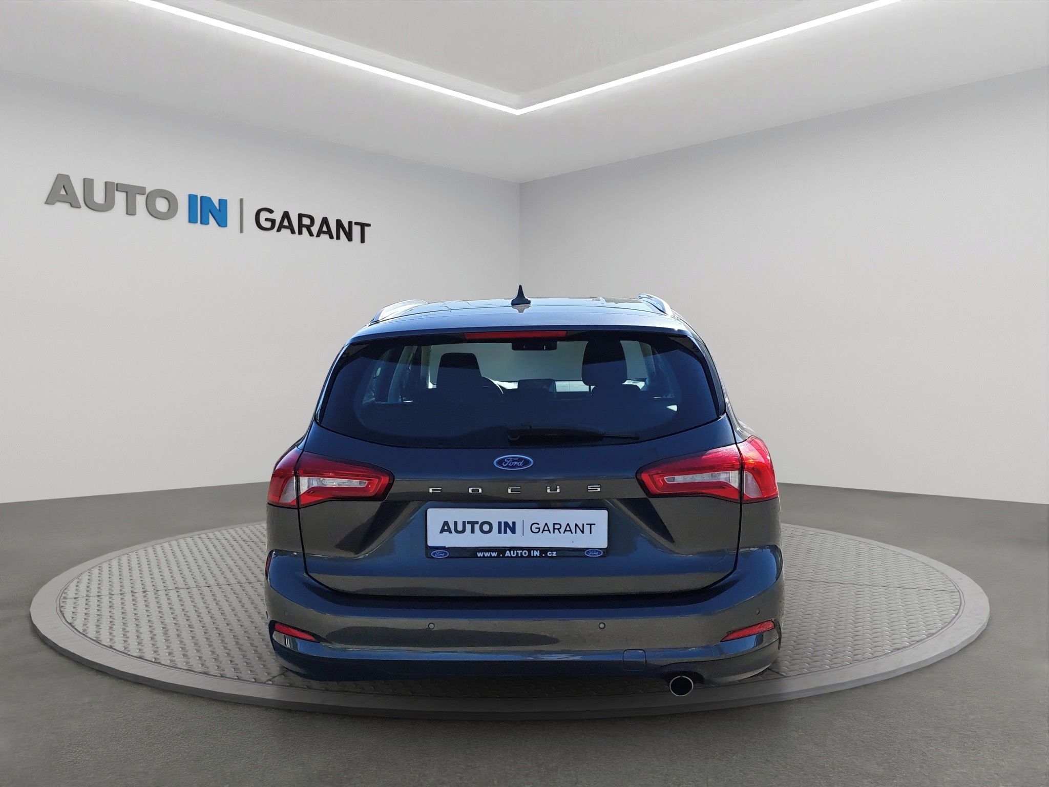 Ford Focus, Titanium . 92KW, ČR , SERVIS - fotka 5