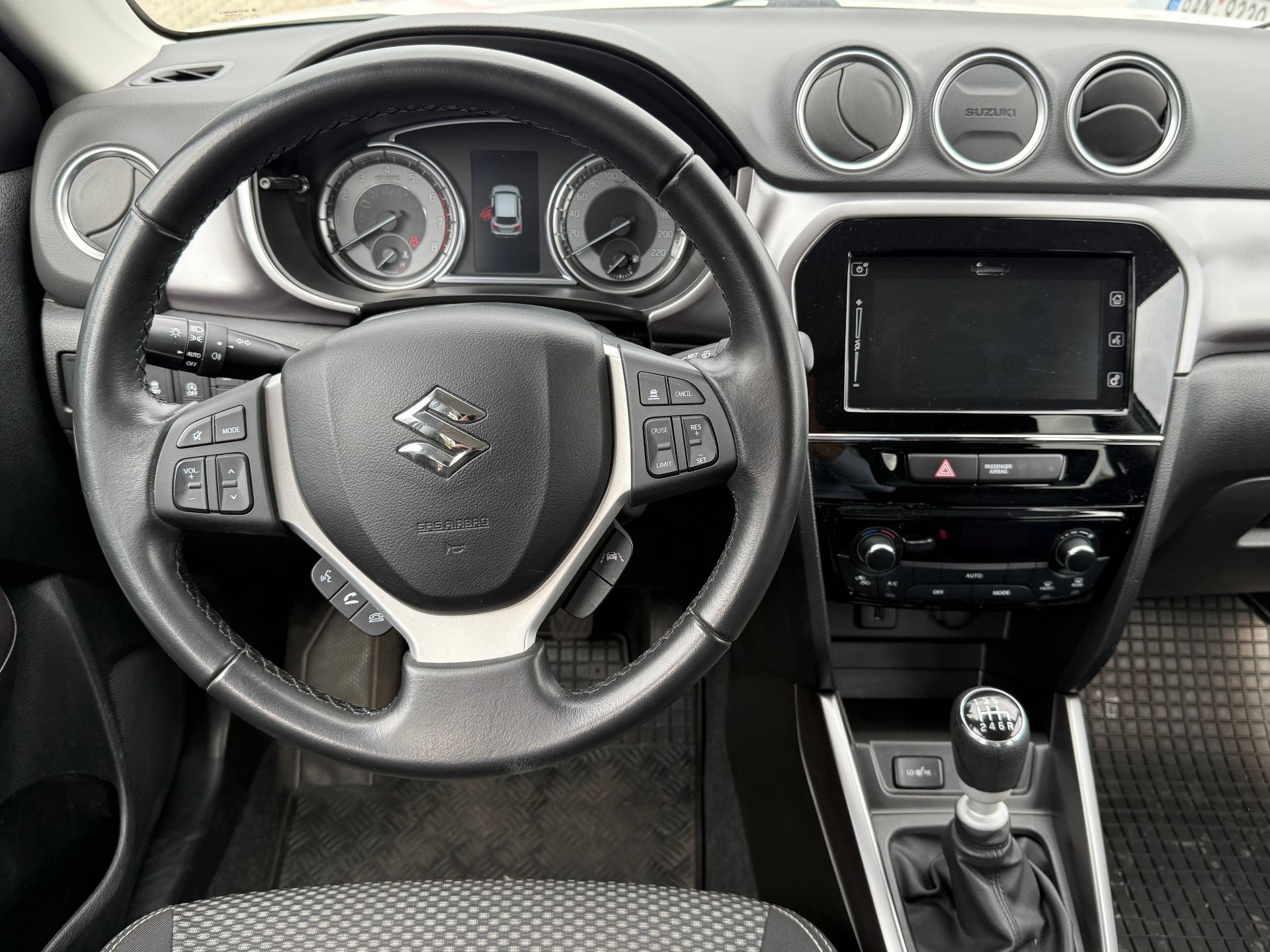 Suzuki Vitara, 1.4 BoosterJet 95 kW Premium - fotka 5