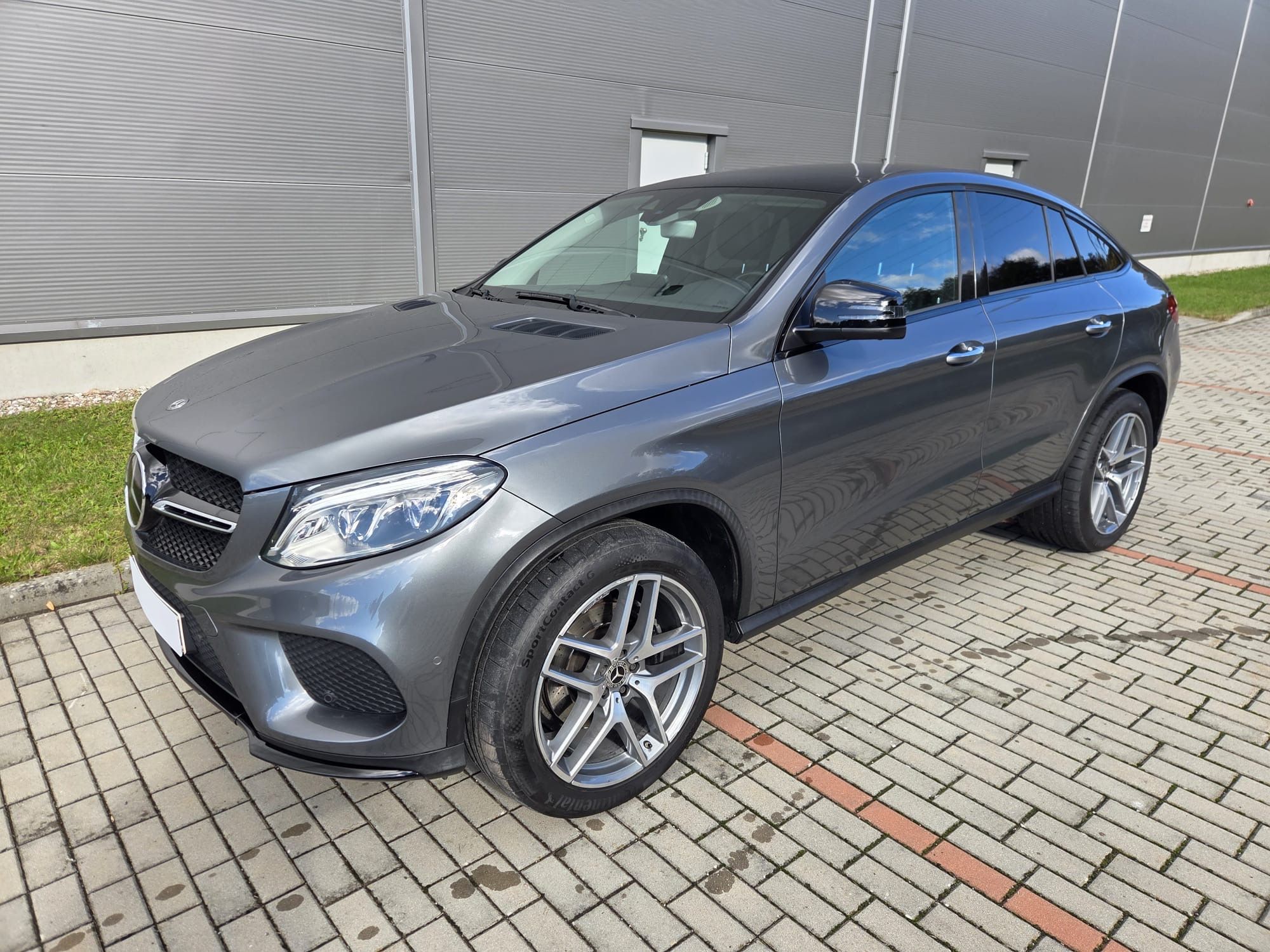 Mercedes-Benz GLE, 350 d AMG 4MATIC - fotka 2