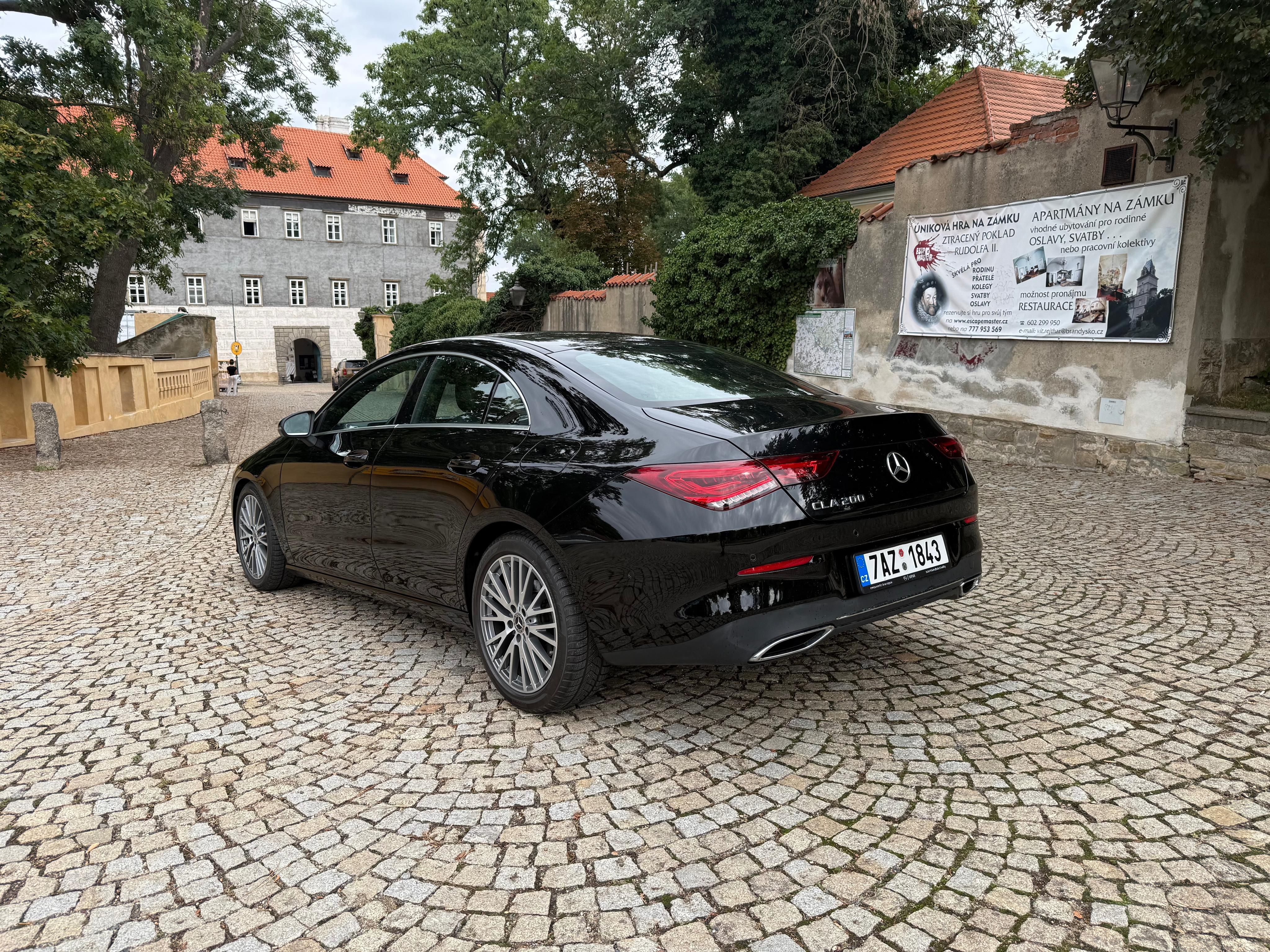 Mercedes-Benz CLA, 200 benzín, rok 2020, 80 000 k - fotka 4