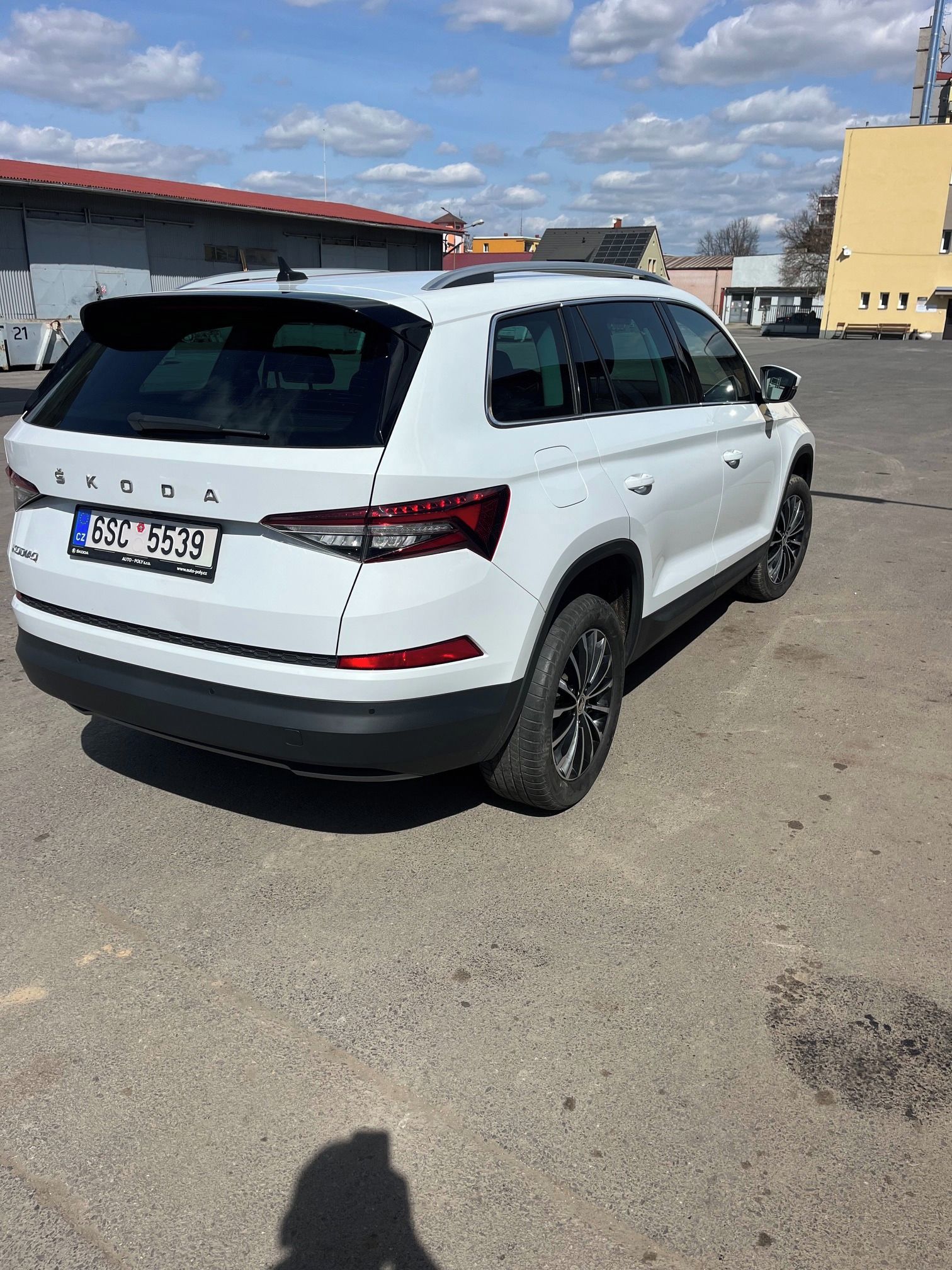Škoda Kodiaq, 1,5 TSI 110kW, DSG, STYLE - fotka 5