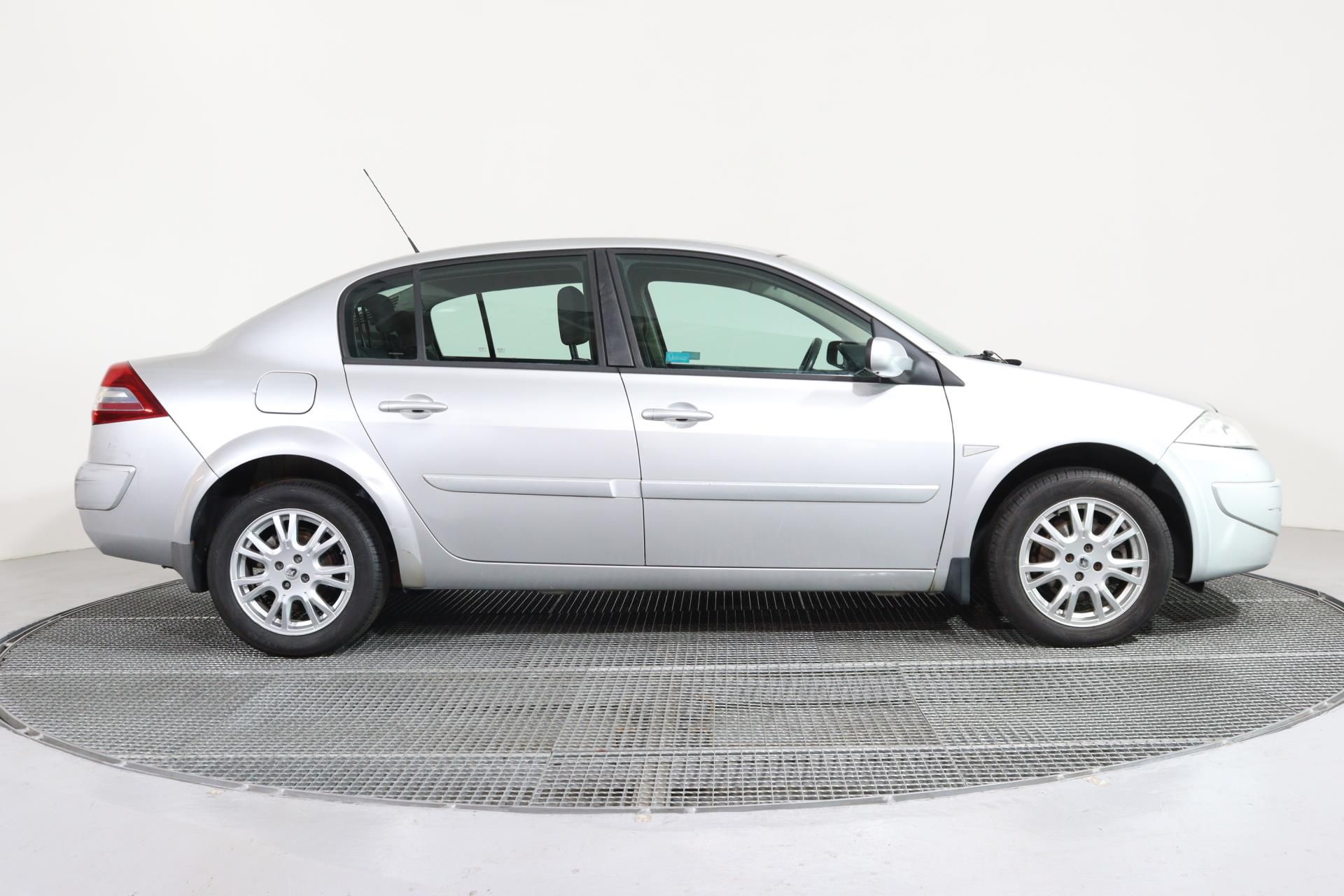 Renault Mégane, 1,6 16V 82kW - fotka 3