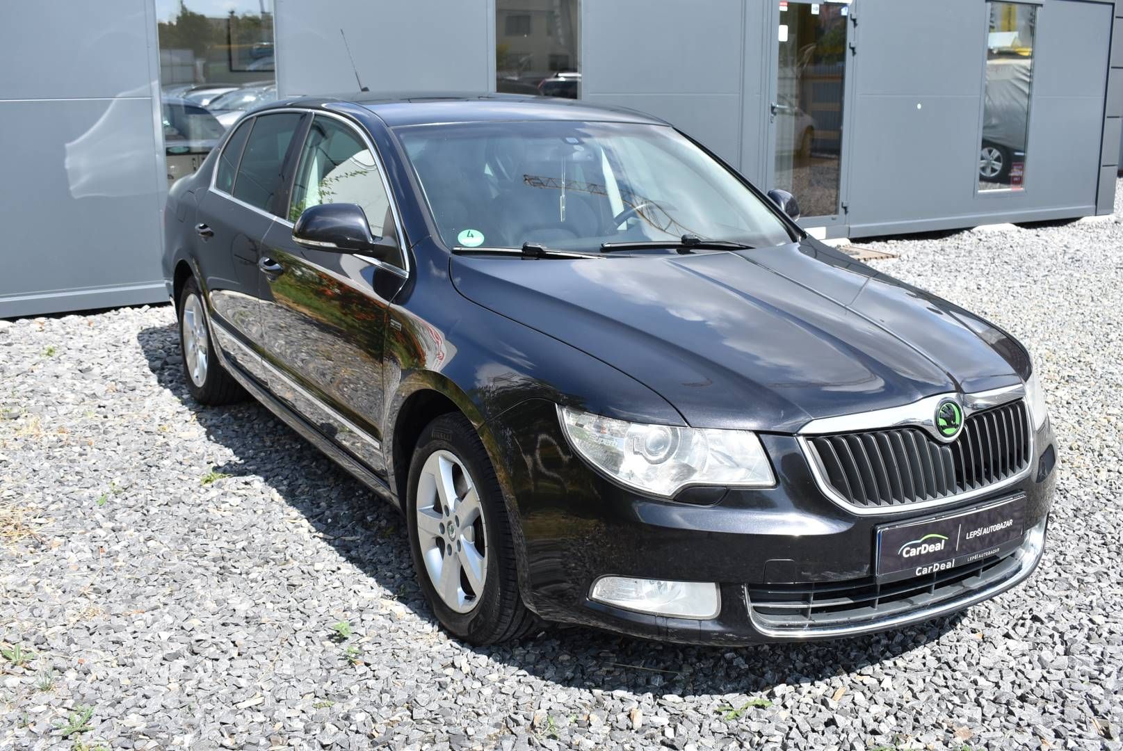 Škoda Superb, 2,0 TDI SERVIS STK NOVÉ DSG! - fotka 3