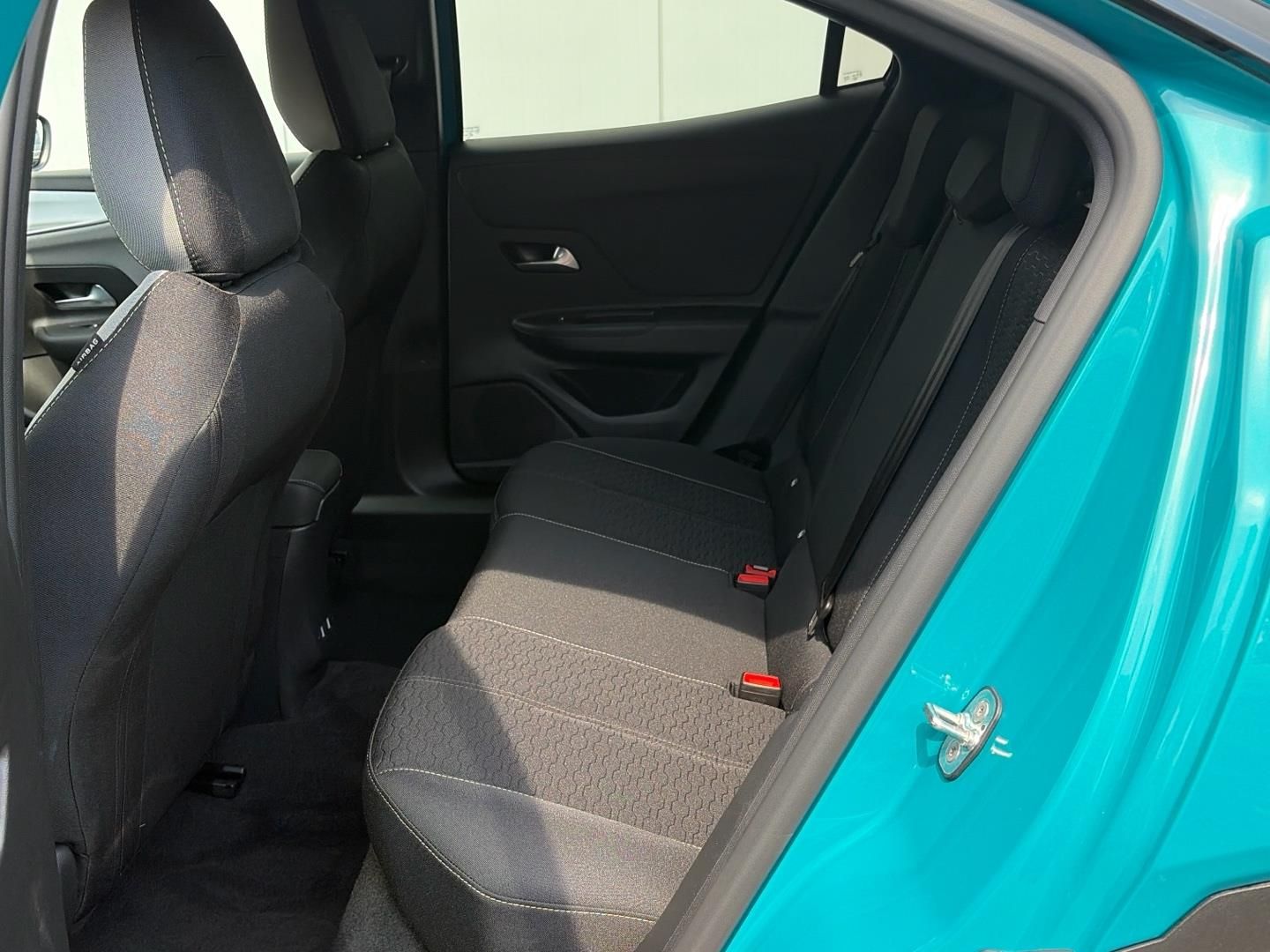 Opel Mokka, 1.2TURBO 136k 100kW Edition - fotka 5