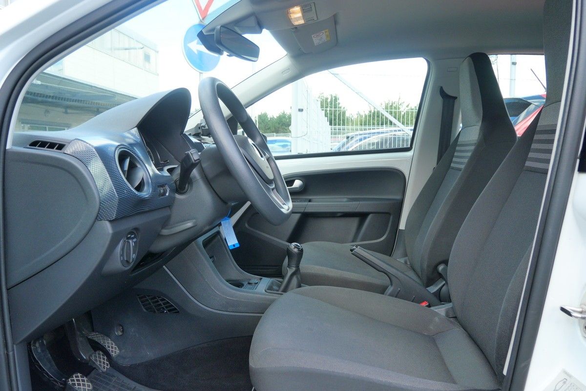 Volkswagen Up!, 1.0i MPI 48 kW - fotka 5