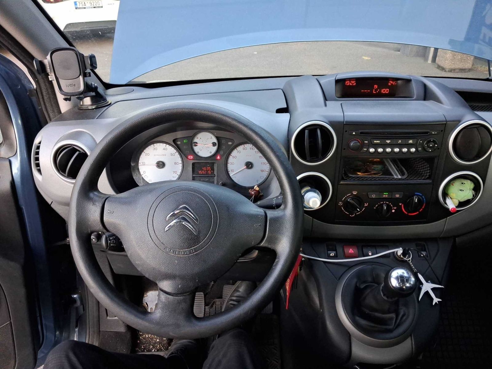 Citroën Berlingo, 1.6 BlueHDi, 5Míst, Klima, ČR - fotka 3