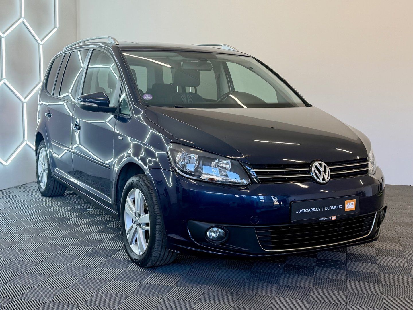 Volkswagen Touran, 1.2 TSI 77kW MATCH/GPS/1.MAJ. - fotka 4