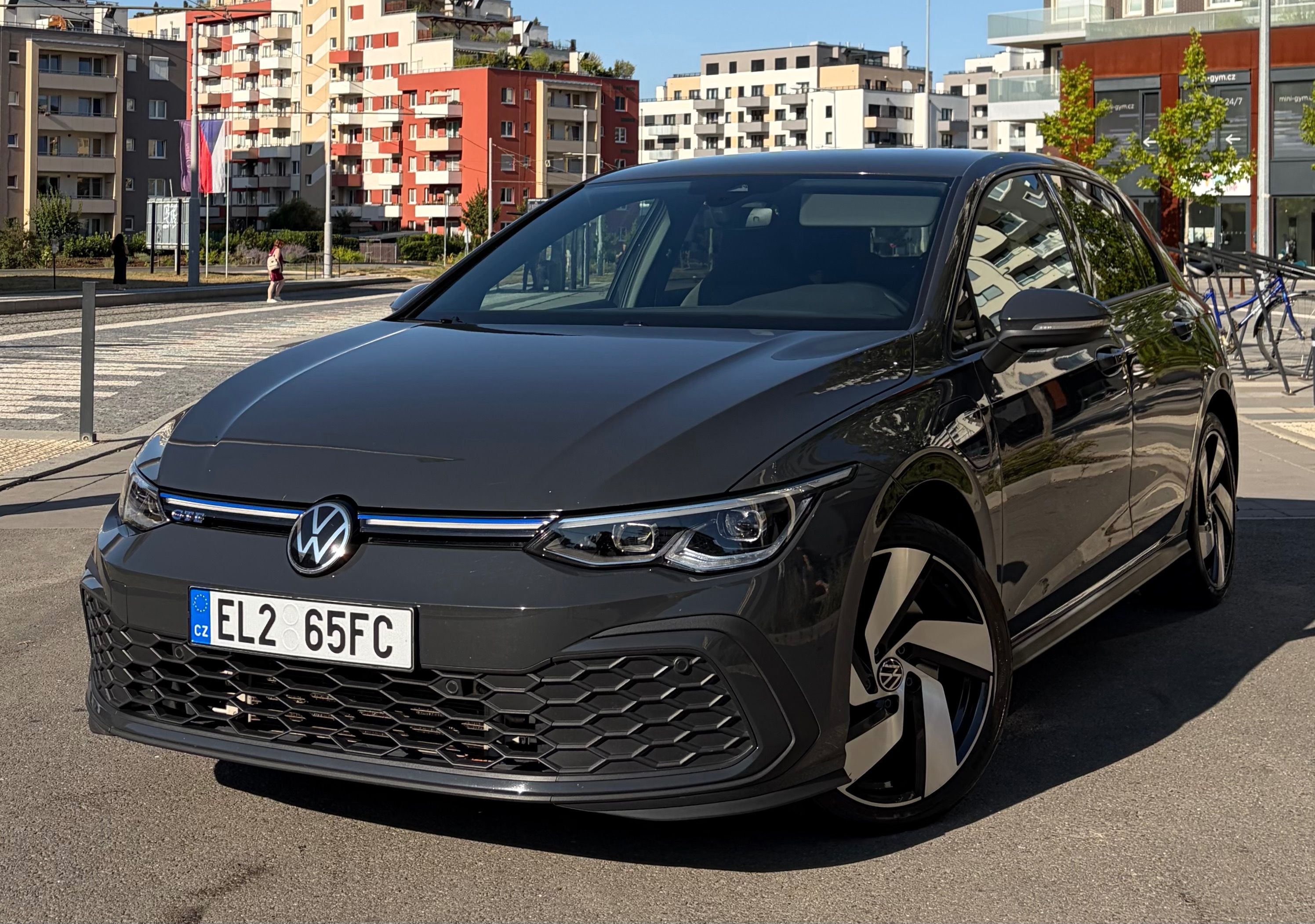 Volkswagen Golf, GTE, NEHAVAROVANÉ, TOP STAV!