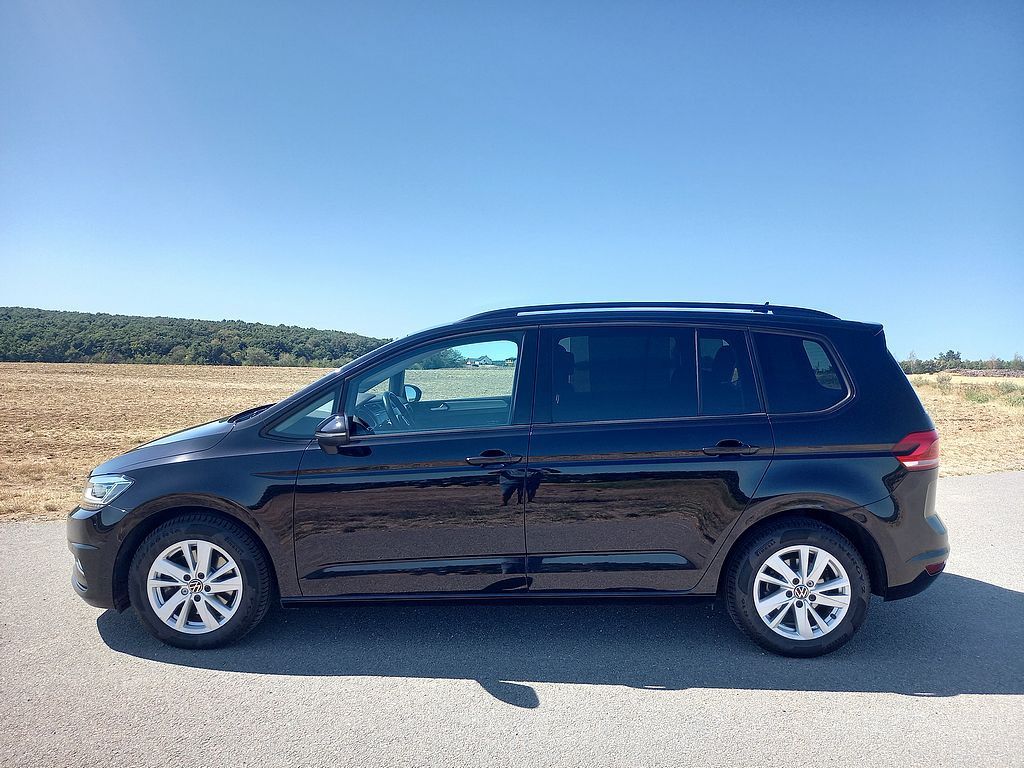 Volkswagen Touran, 2,0Tdi 110kw+DSG+ROZVODY!!! - fotka 5
