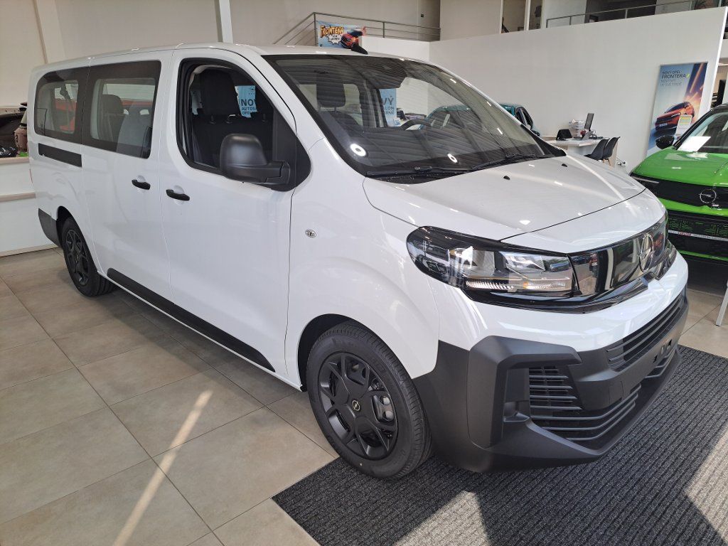 Opel Vivaro, Combi L 2.2 150k MT6 - 9 míst