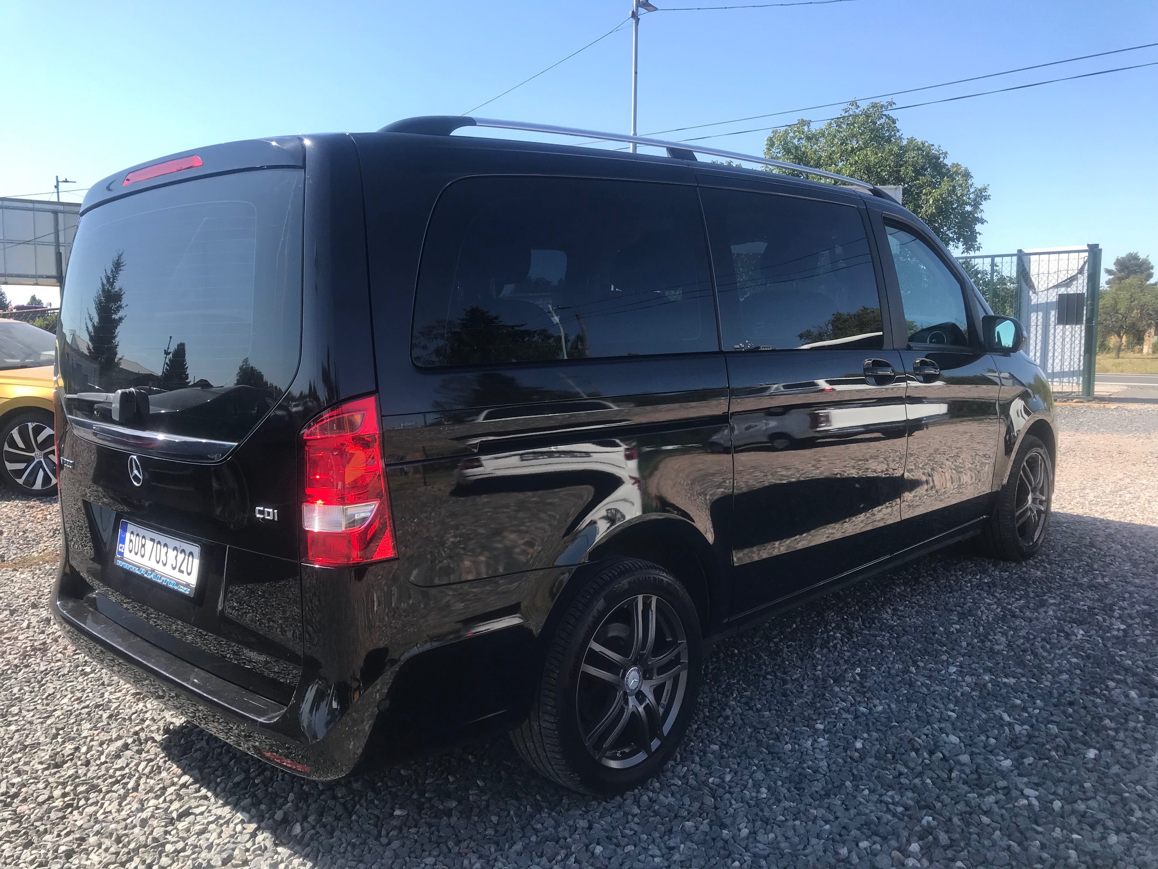 Mercedes-Benz Třídy V, 220 CDI 120 KW,LONG,8-MÍST... - fotka 4