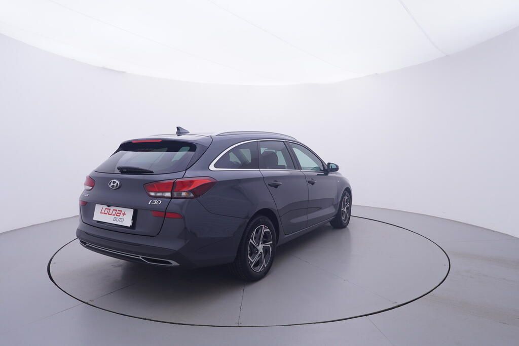 Hyundai i30, Style 1.5 T-GDI 117 kW - fotka 5