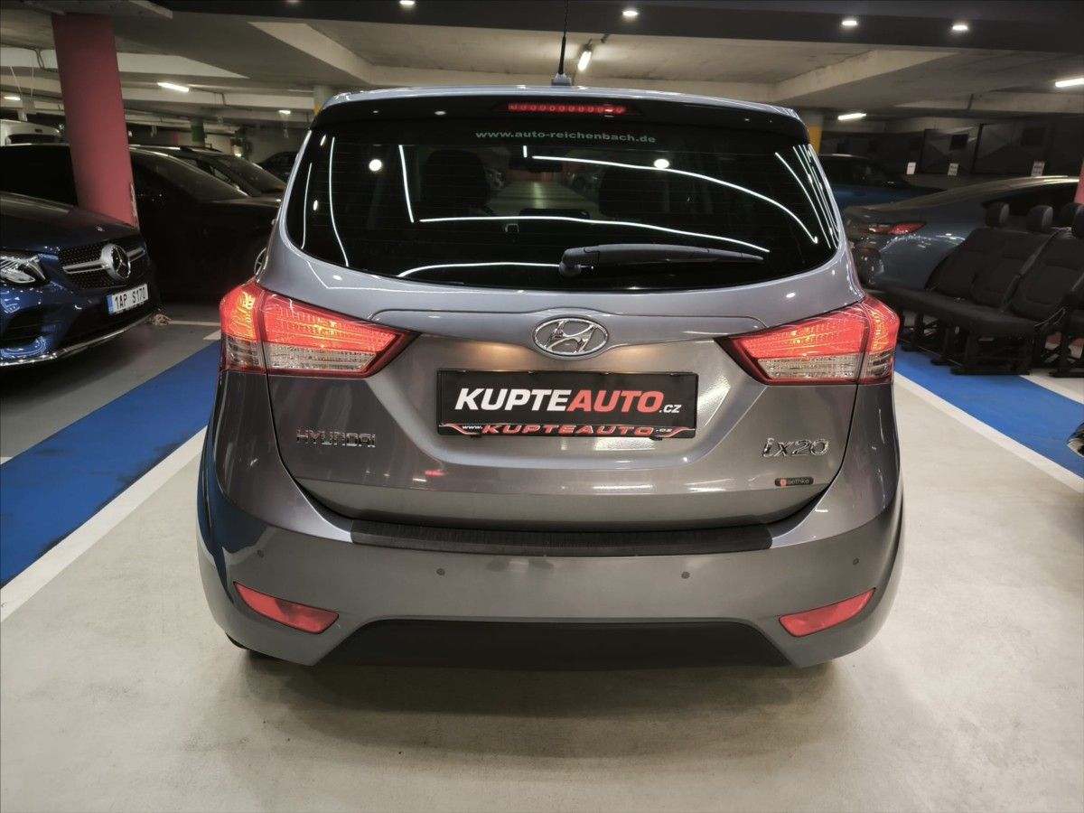 Hyundai ix20, 1,6 i - 73000KM !!  AUTOMAT !! - fotka 6