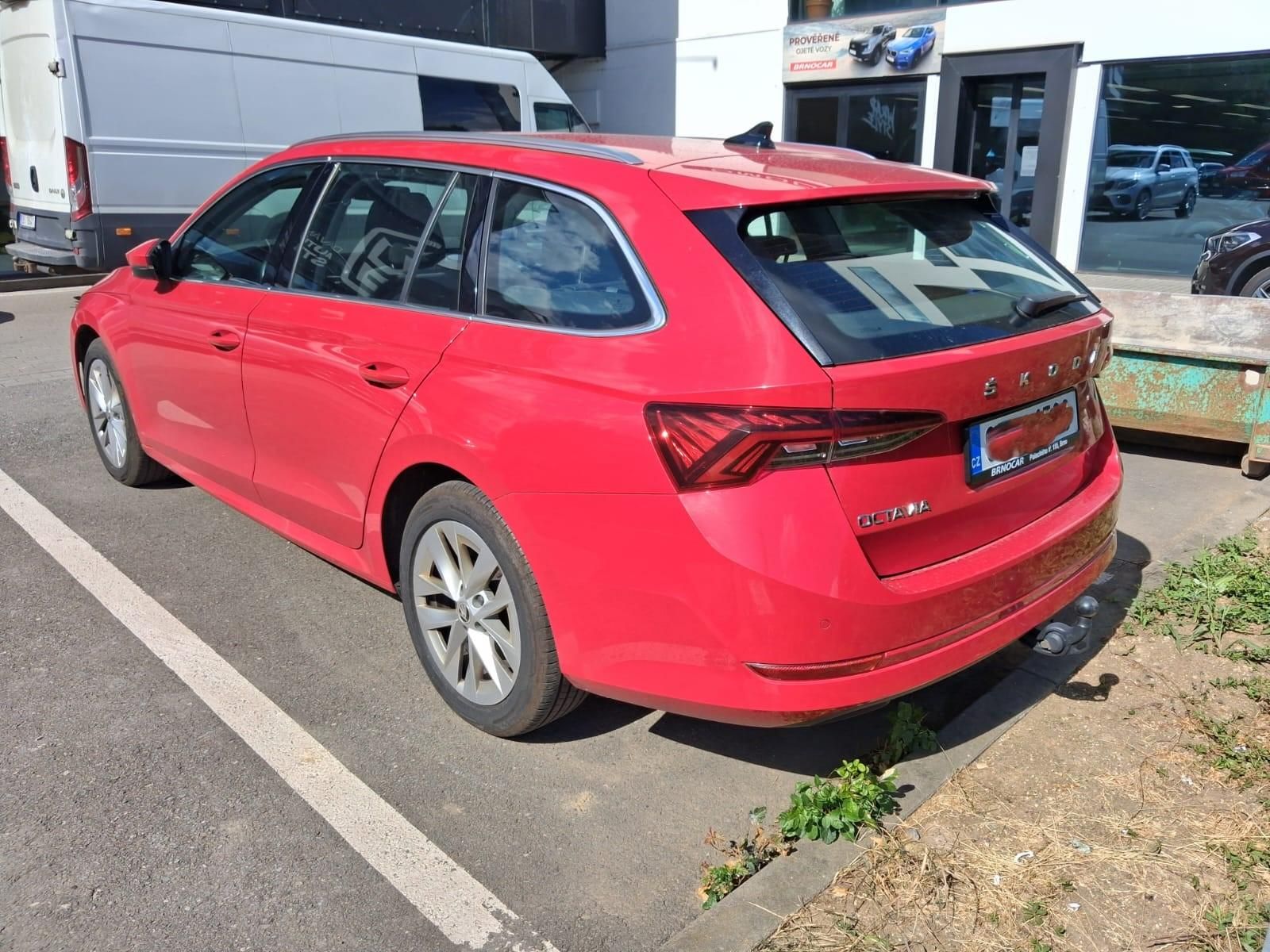 Škoda Octavia, 2.0TDI 110kW DSG Style, ČR - fotka 5