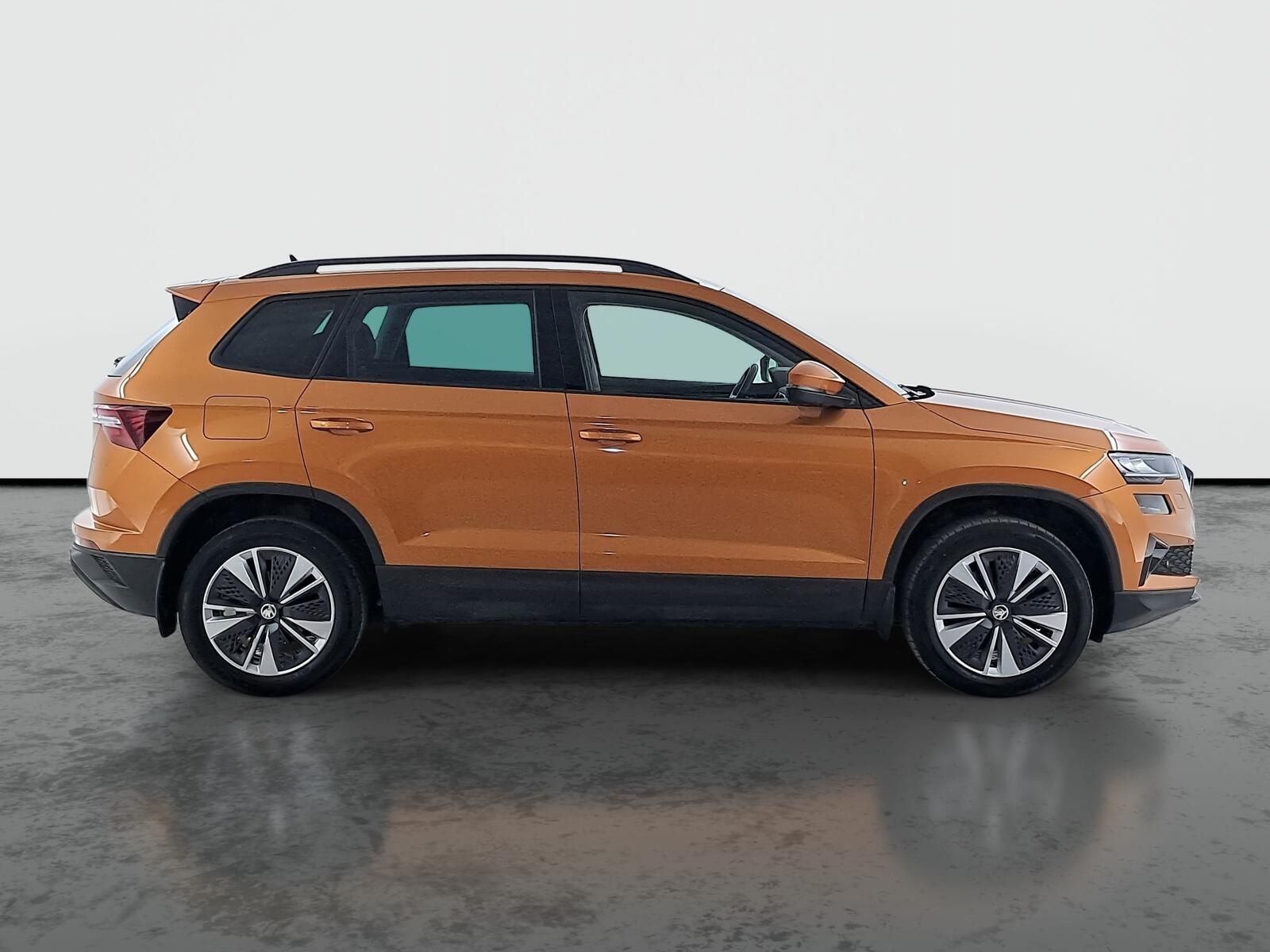 Škoda Karoq, 1.5 TSI, Serv.kniha, Navi - fotka 6