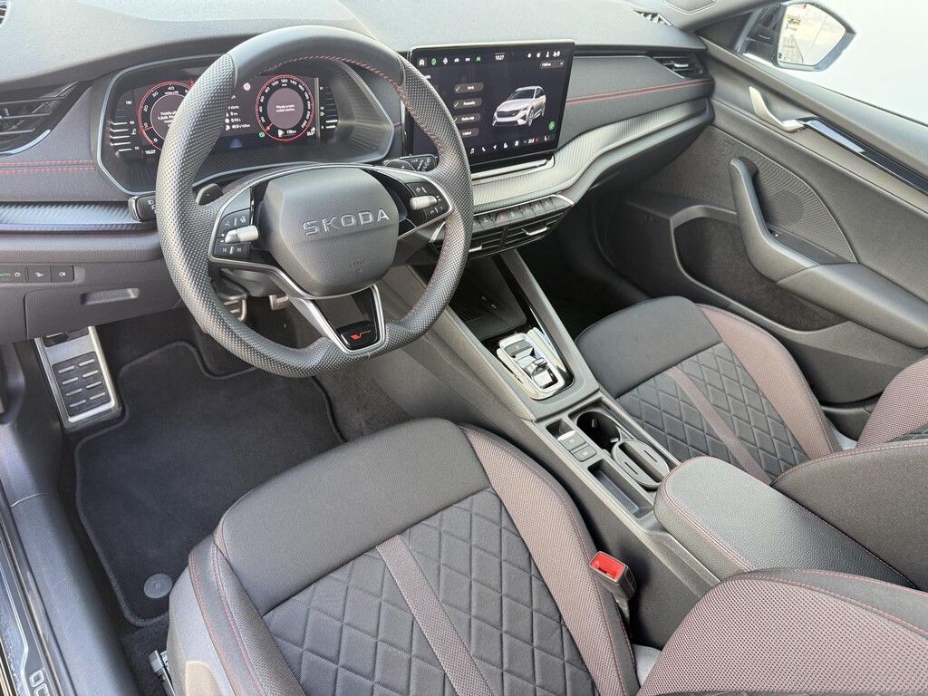 Škoda Octavia, Combi DSG 2,0 TSi 195 kW RS - fotka 6
