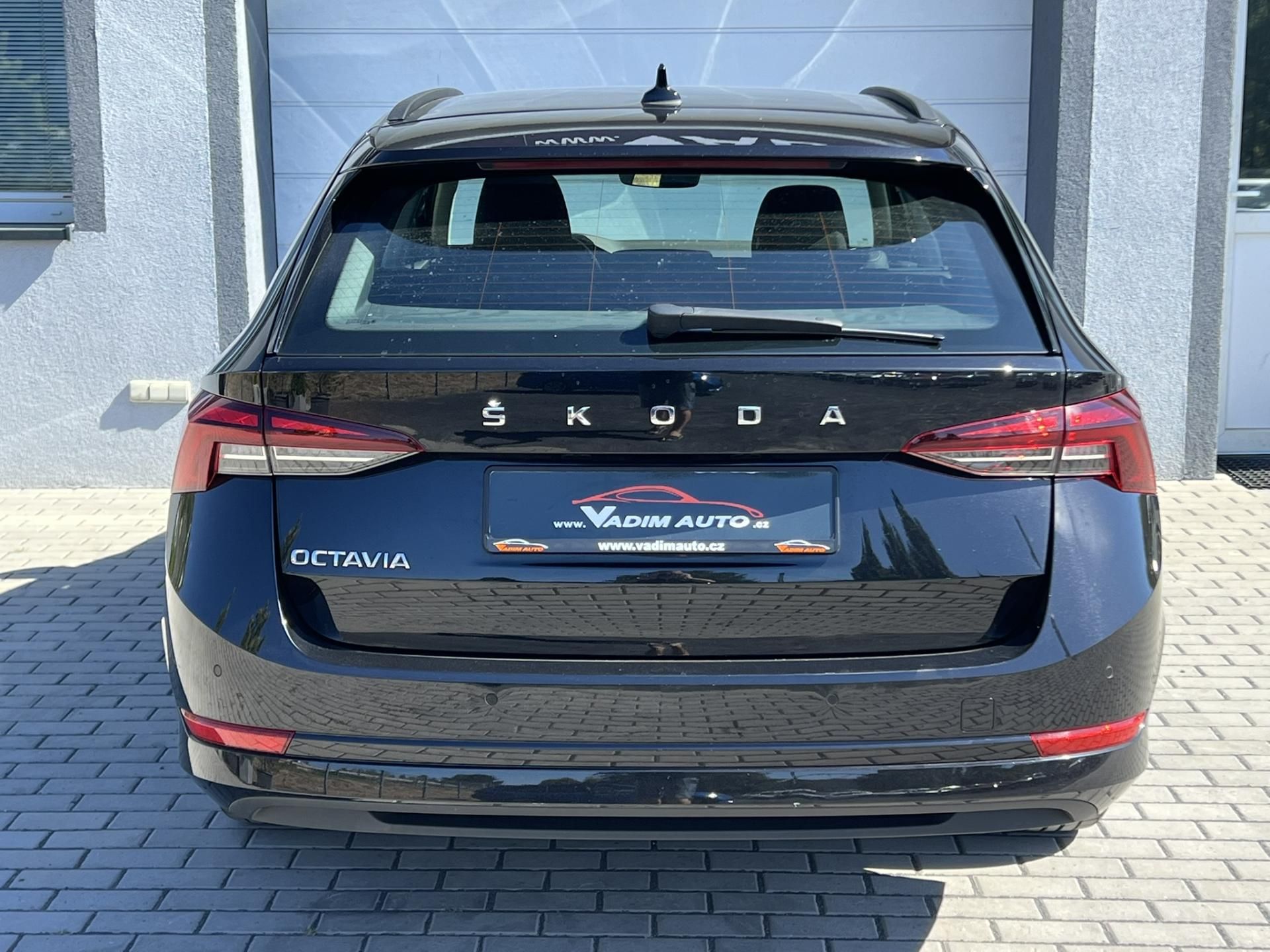 Škoda Octavia, 2.0TDI AMBITON ČR NOVÉ 1.MAJ - fotka 6