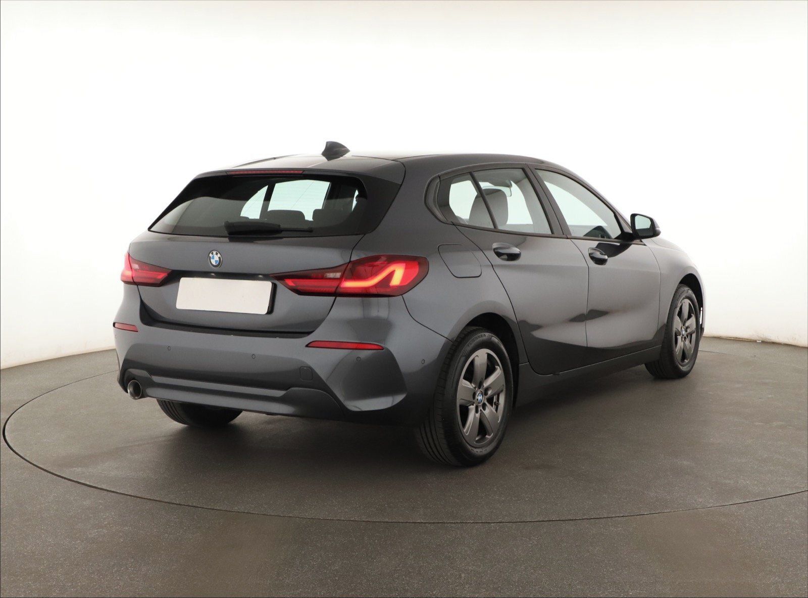 BMW Řada 1, 116d, Automat, Navi - fotka 5