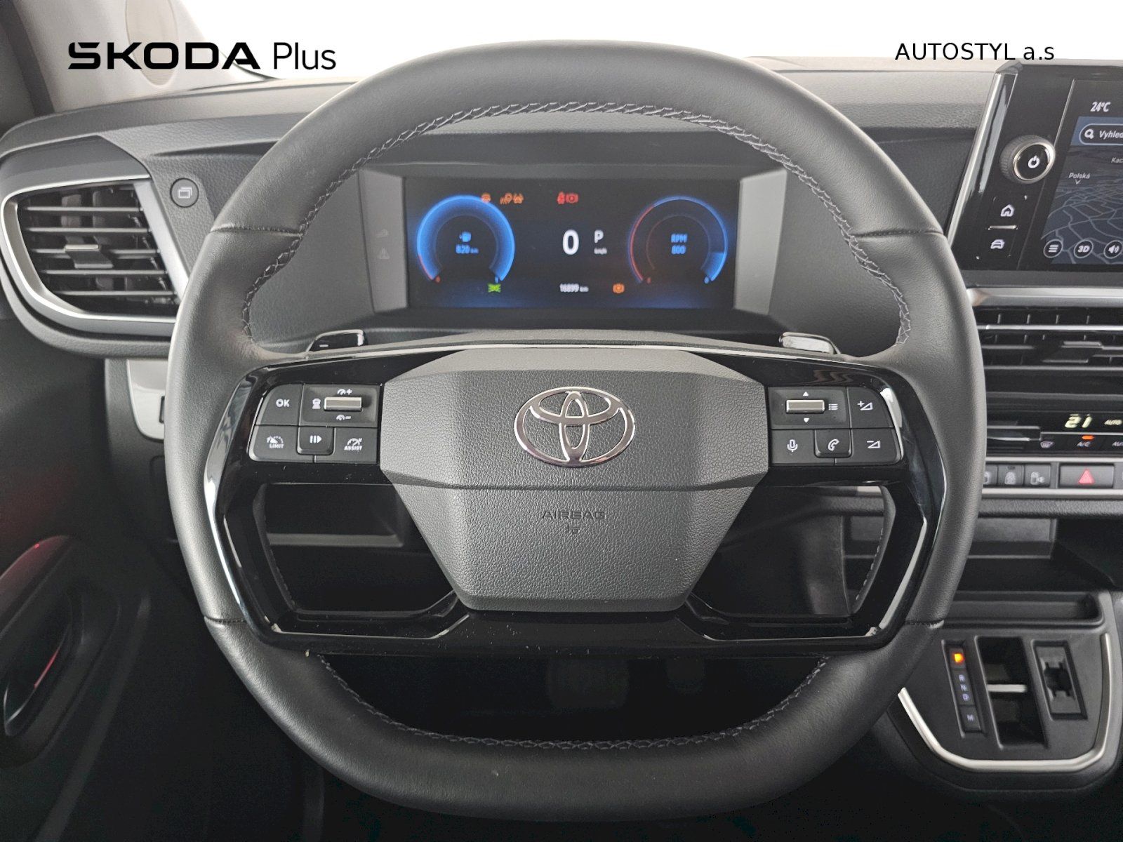Toyota Proace, Proace Verso VIP L2 Webasto - fotka 5